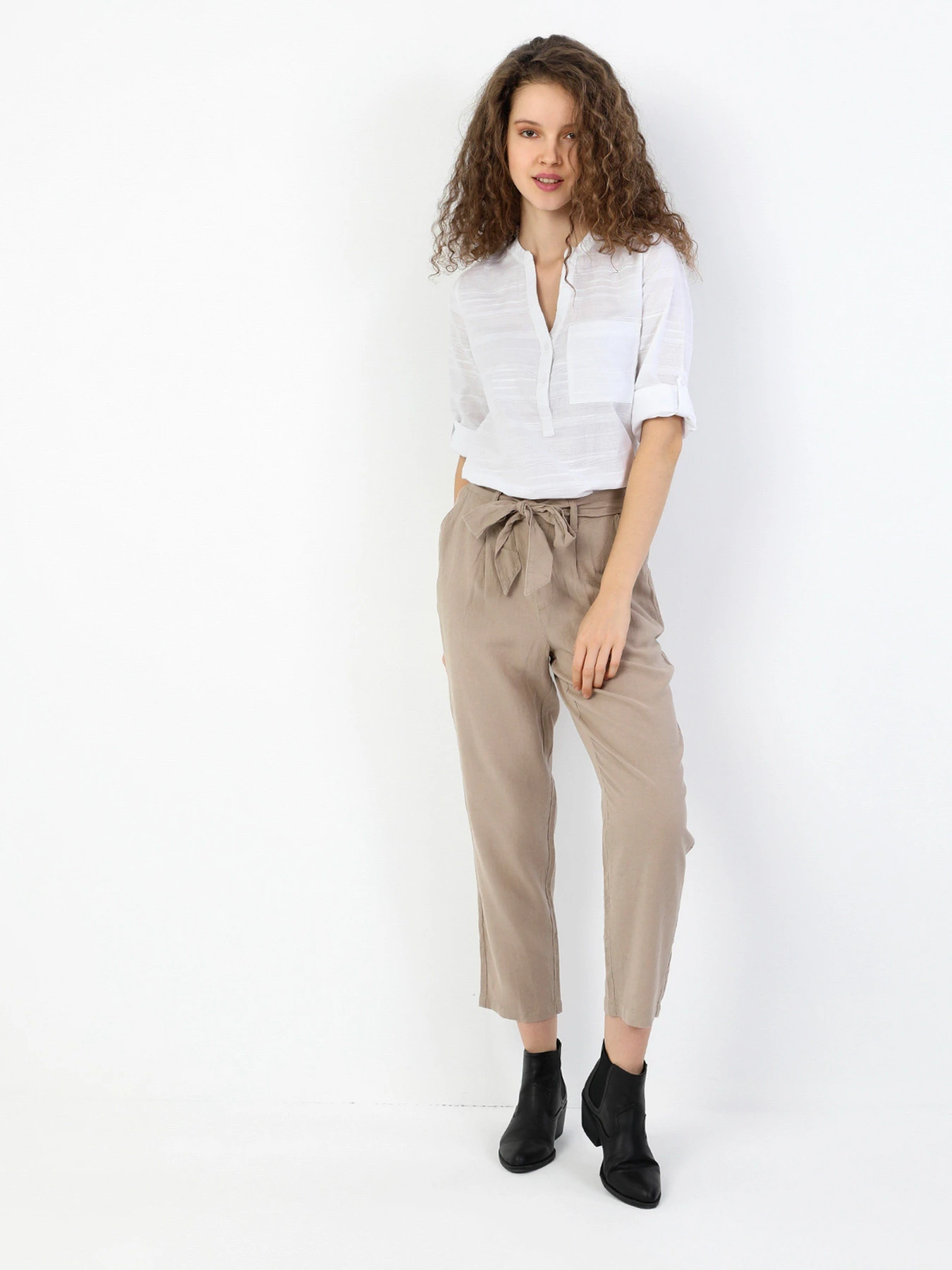 Брюки Colin’s модель CL1048461BEI Брюки Colin’s модель CL1048461BEI Фото