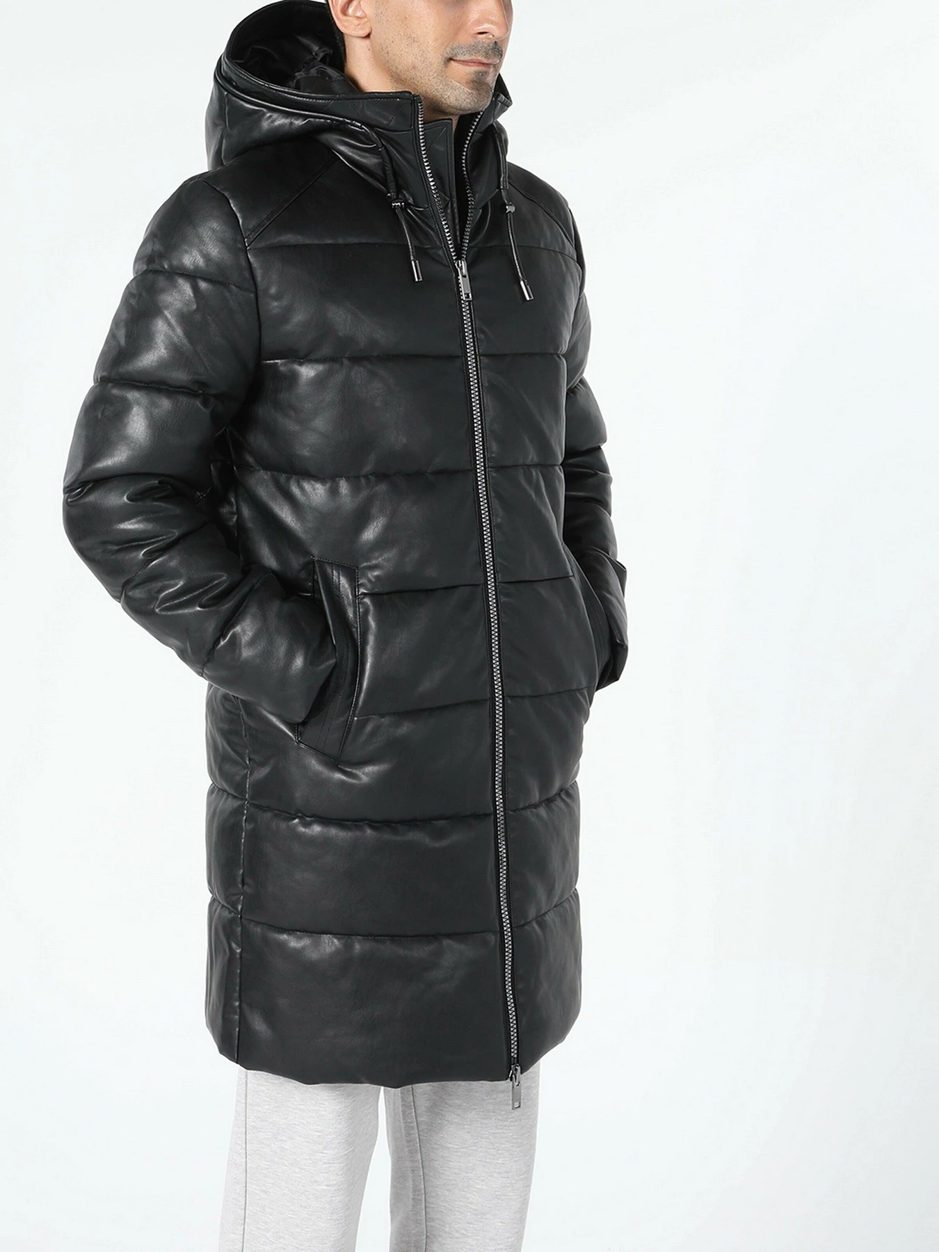 Куртки и дубленки Colin’s модель CL1055586BLK Фото
