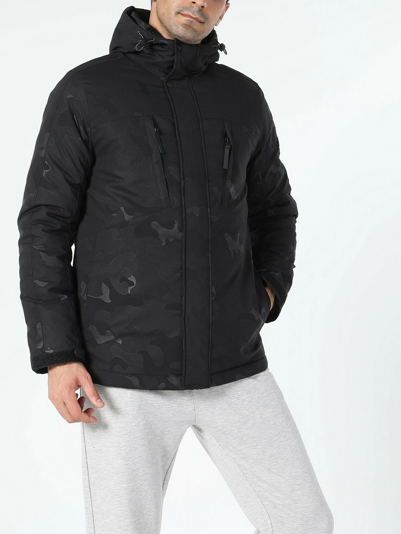 Куртки и дубленки Colin’s модель CL1055587BLK Куртки и дубленки Colin’s модель CL1055587BLK Фото