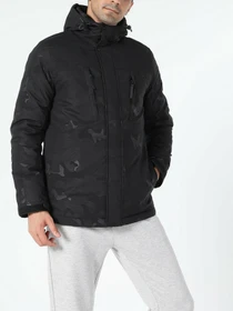 Куртки и дубленки Colin’s модель CL1055587BLK Фото