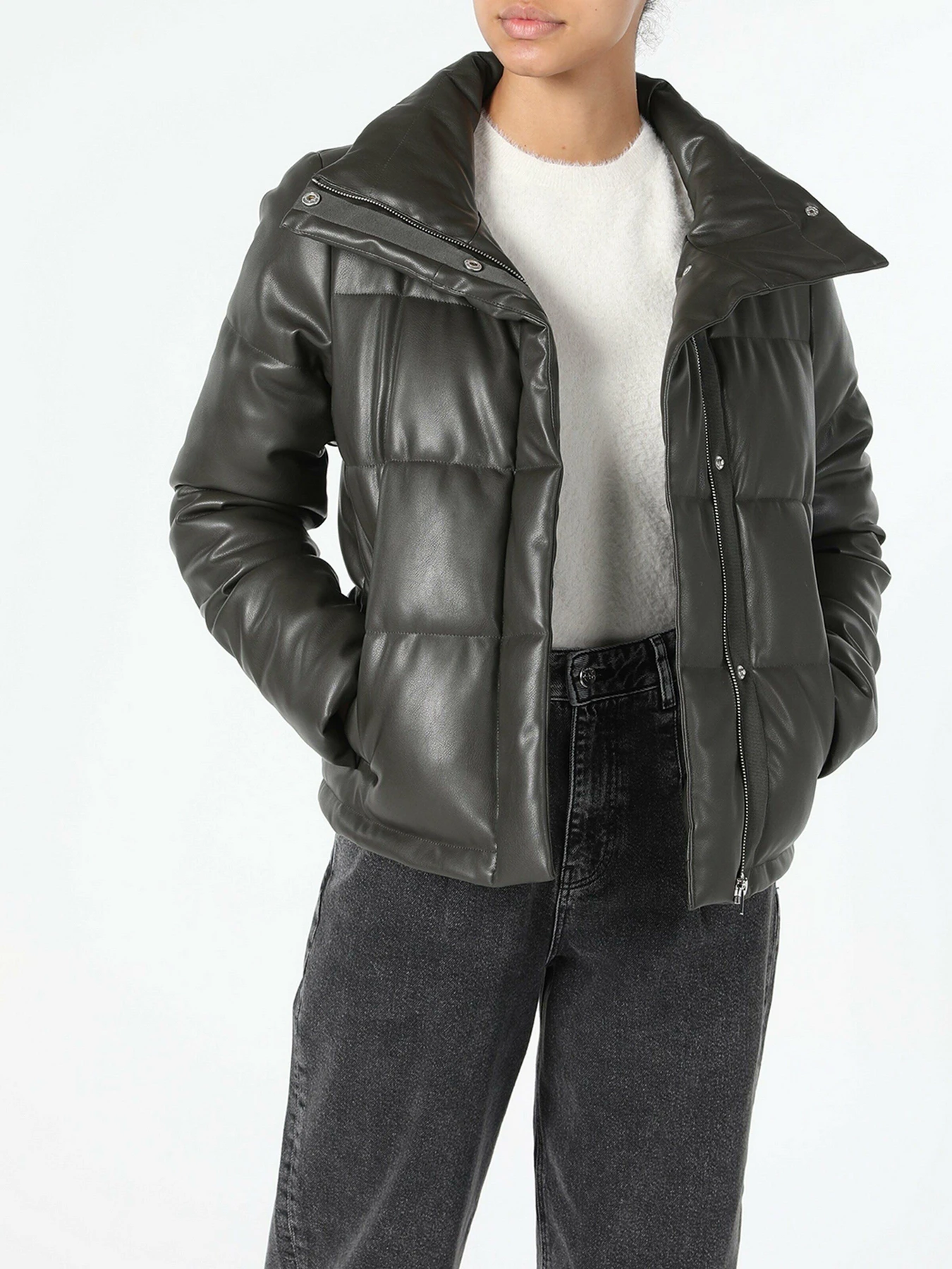 Куртки и дубленки Colin’s модель CL1055738KHA Куртки и дубленки Colin’s модель CL1055738KHA Фото