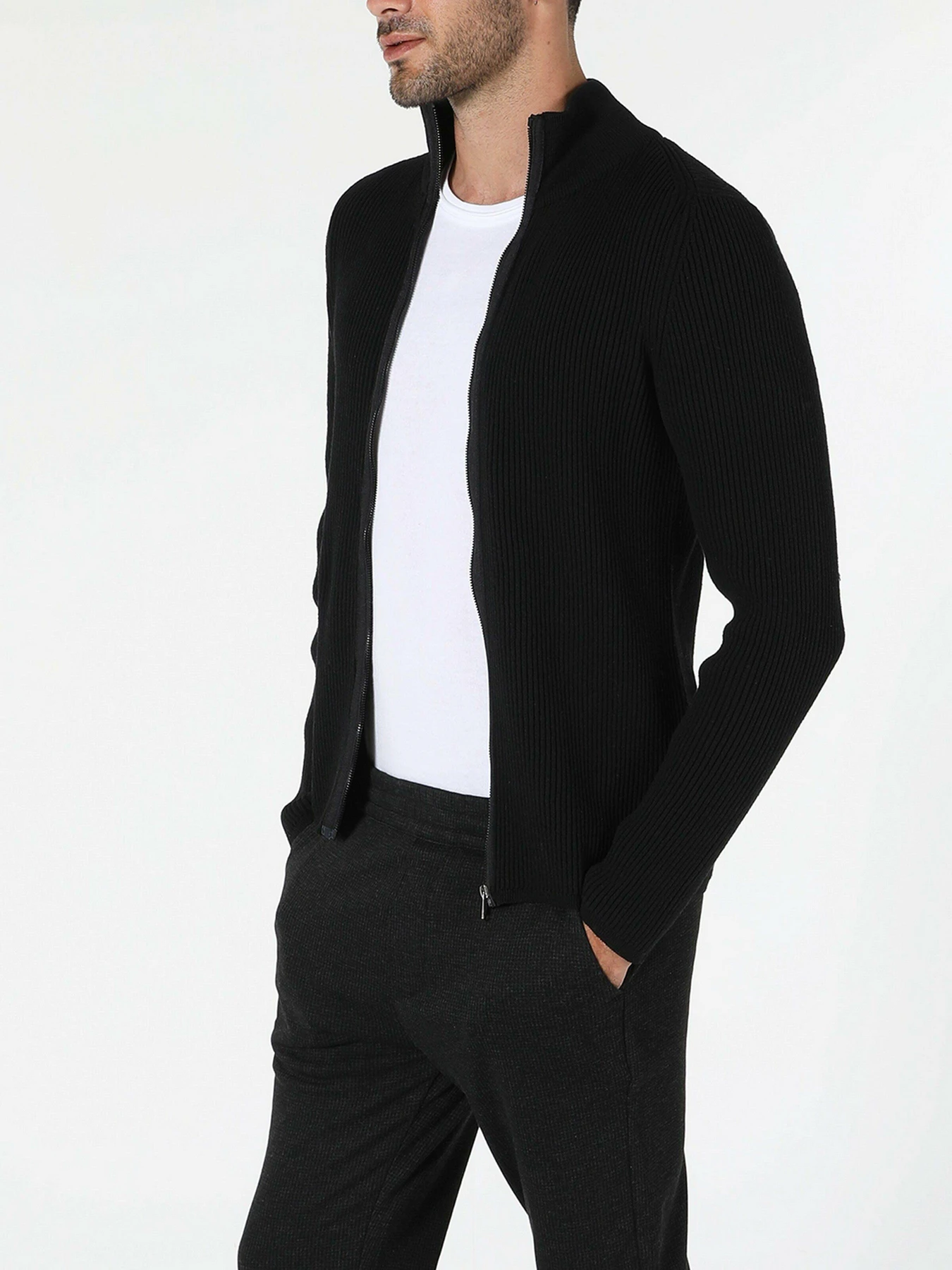 Свитры и кардиганы Colin’s модель CL1055784BLK Свитры и кардиганы Colin’s модель CL1055784BLK Фото