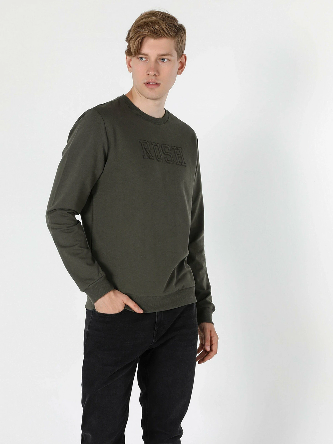 Худи и свитшоты Colin’s модель CL1055797KHA Худи и свитшоты Colin’s модель CL1055797KHA Фото