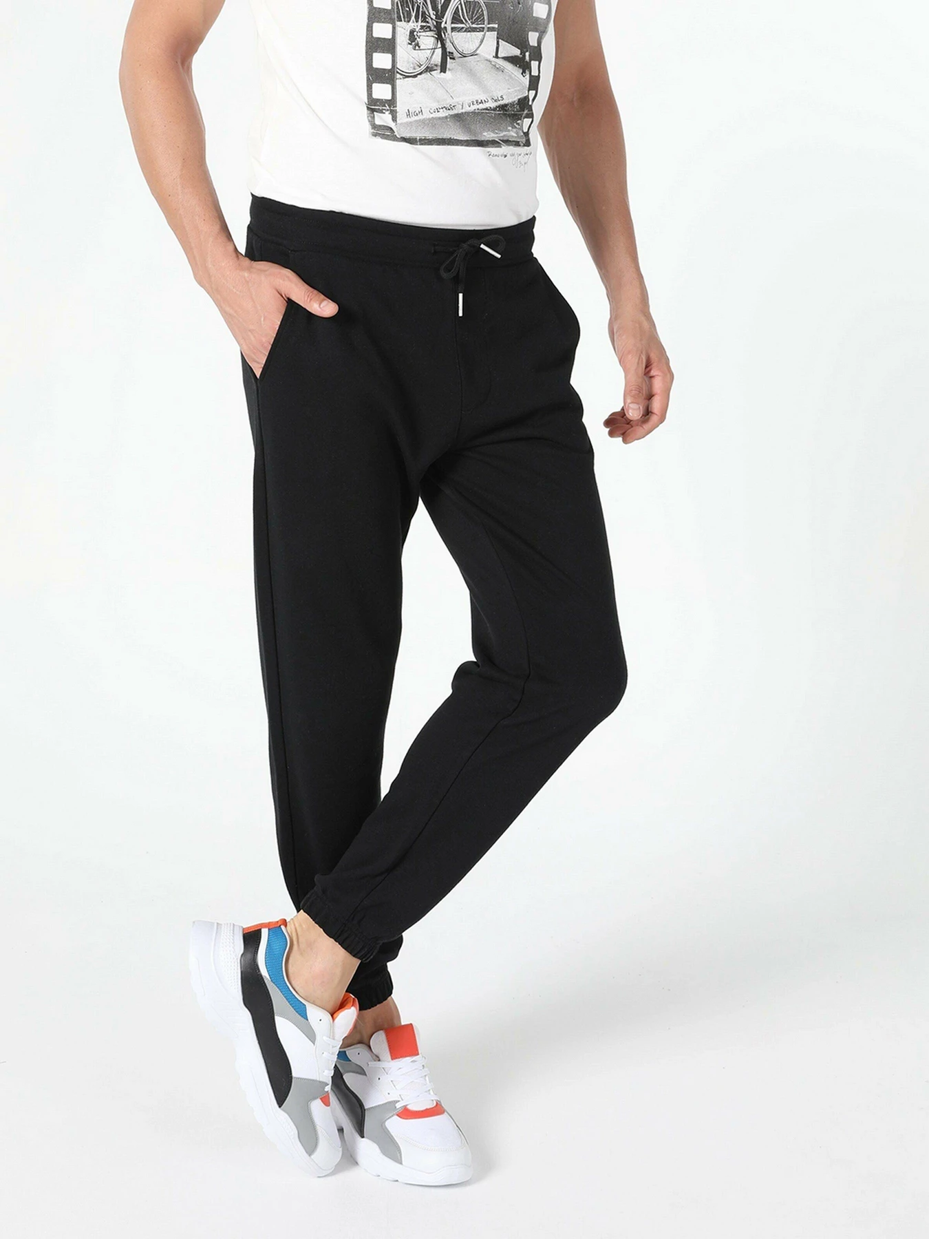 Брюки Colin’s модель CL1055798BLK Брюки Colin’s модель CL1055798BLK Фото