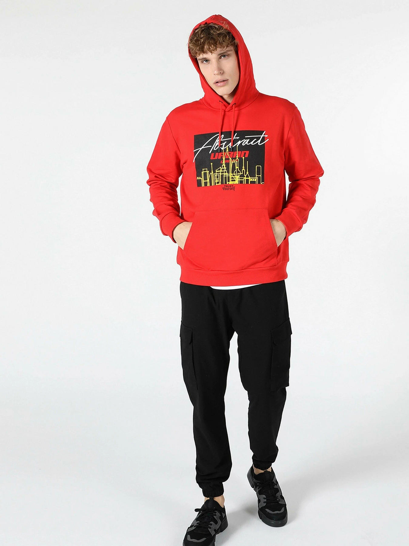 Худи и свитшоты Colin’s модель CL1055965RED Худи и свитшоты Colin’s модель CL1055965RED Фото