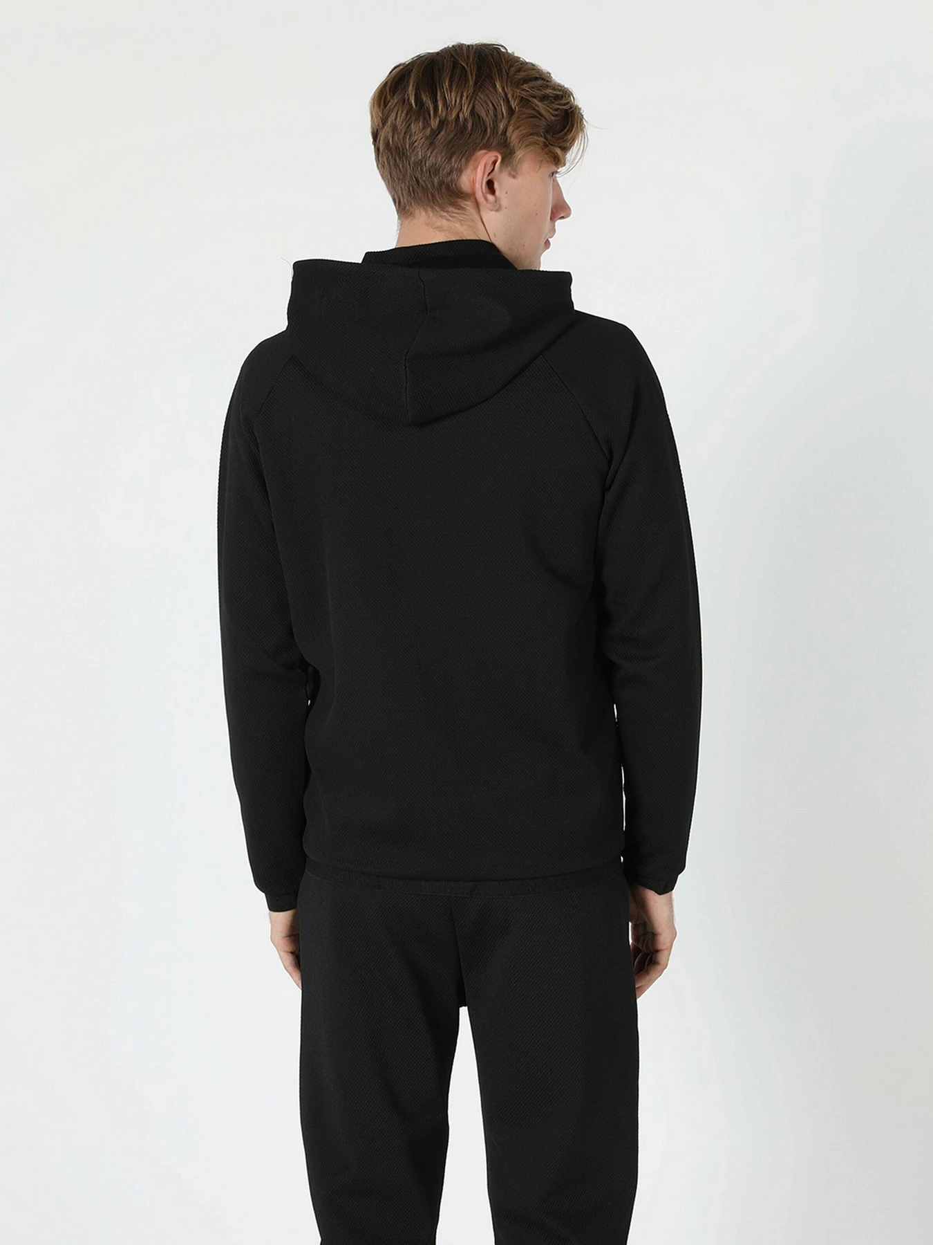 Худи и свитшоты Colin’s модель CL1055967BLK Фото