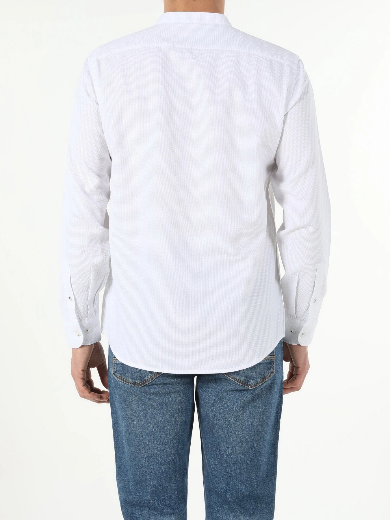 Рубашки Colin’s модель CL1052635WHT Рубашки Colin’s модель CL1052635WHT Фото
