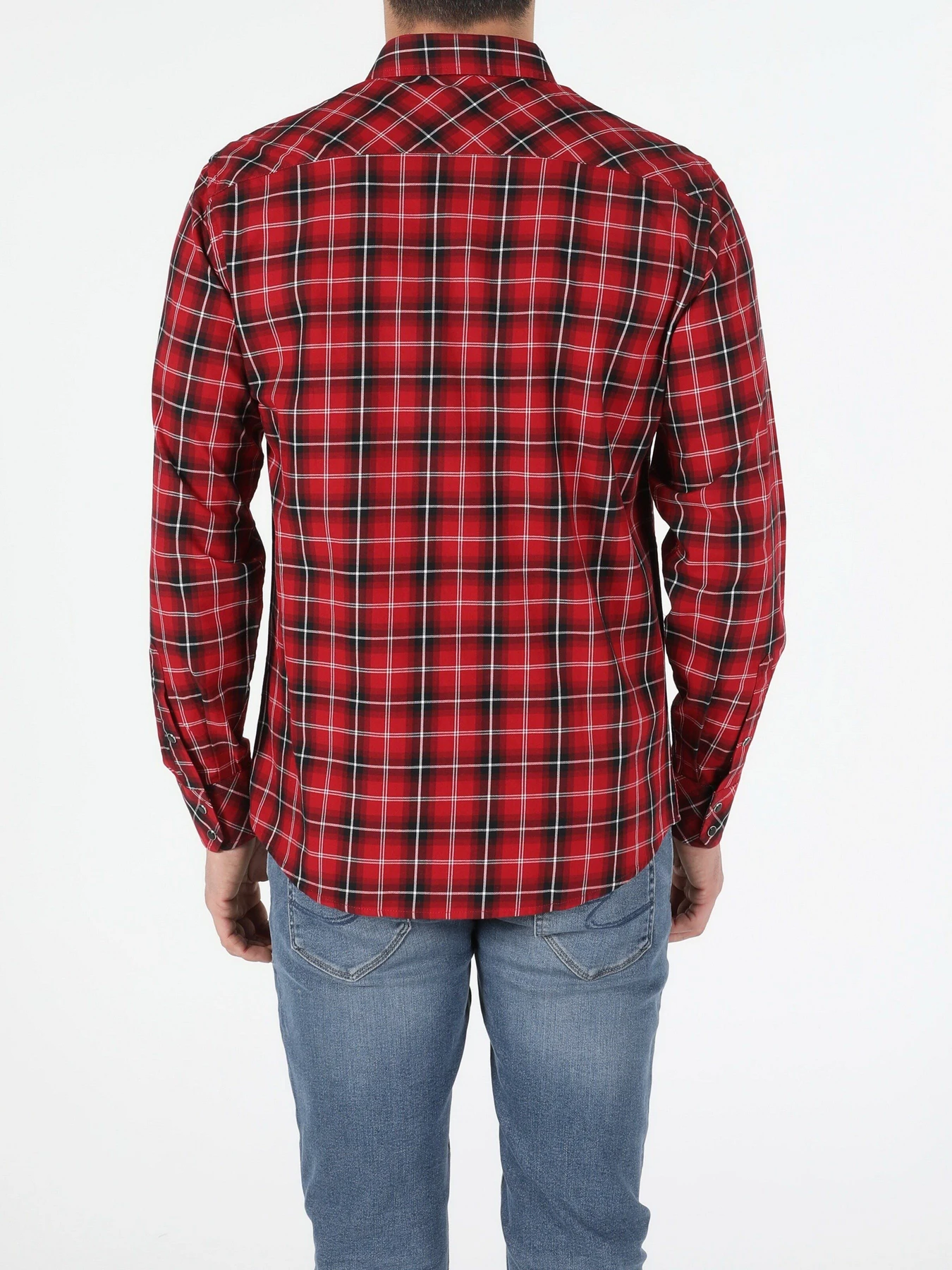 Рубашки Colin’s модель CL1052925RED Рубашки Colin’s модель CL1052925RED Фото