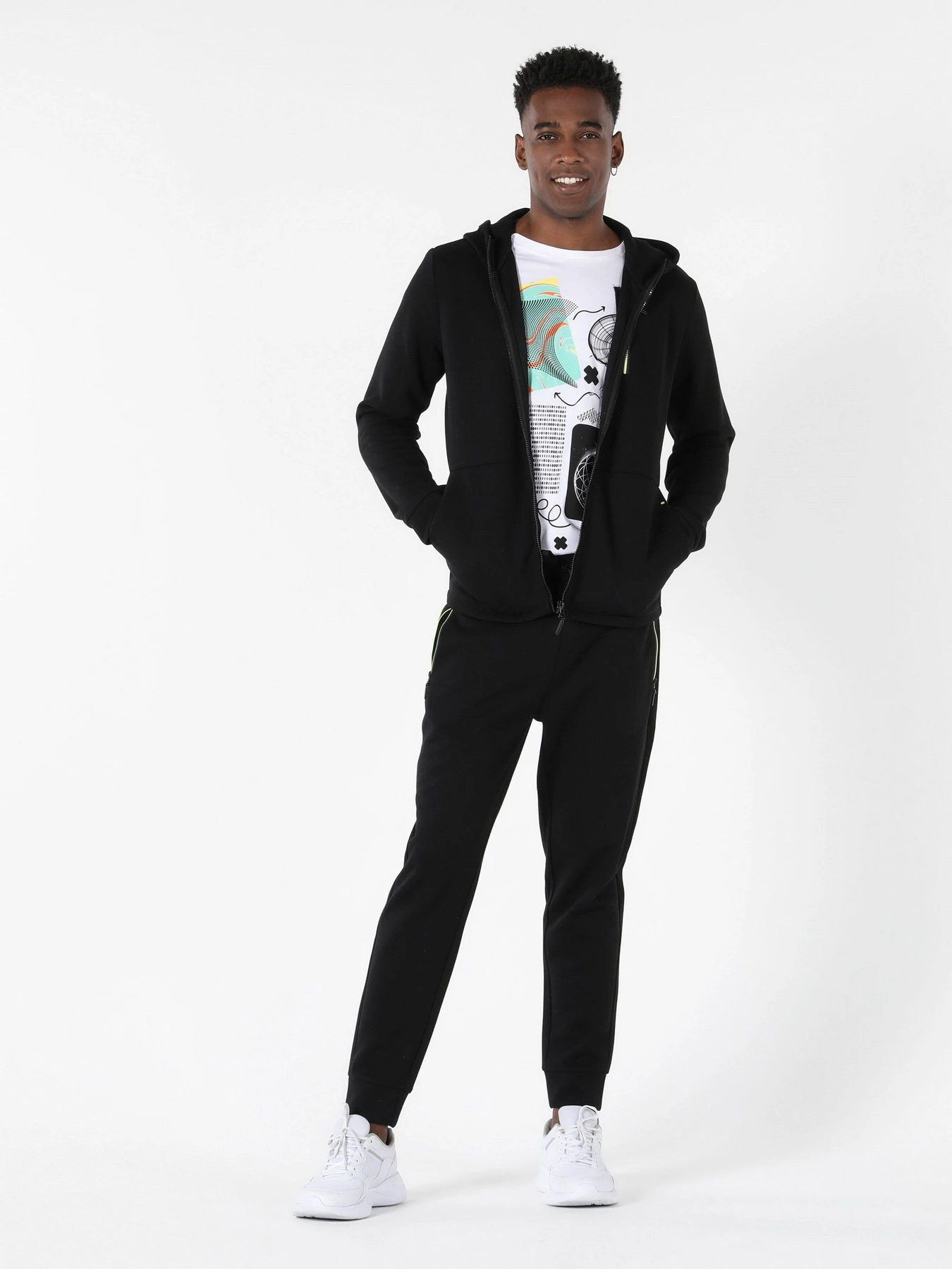 Худи и свитшоты Colin’s модель CL1057254BLK Худи и свитшоты Colin’s модель CL1057254BLK Фото