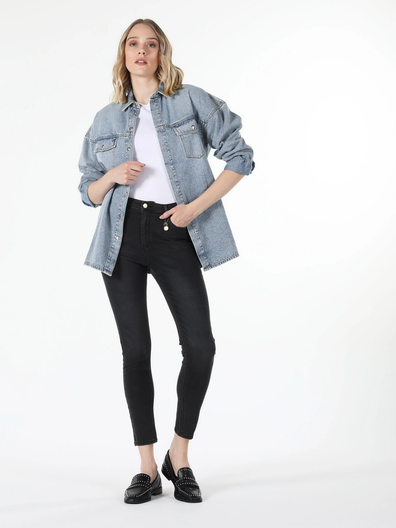 Джинсы Colin’s 759 Lara модель CL1057901DN41782 Джинсы Colin’s 759 Lara модель CL1057901DN41782 Фото