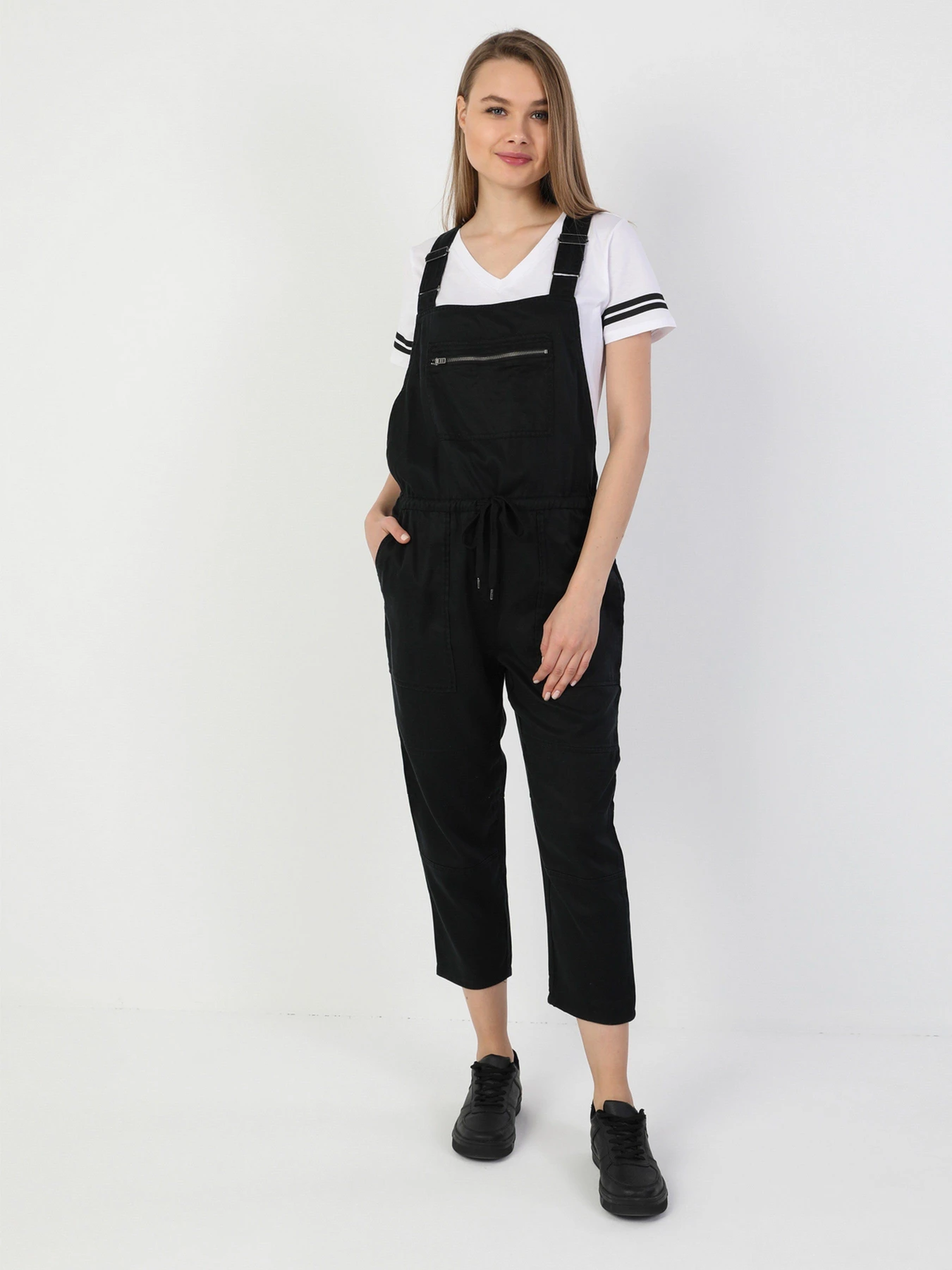 Платья Colin’s модель CL1042238BLK Платья Colin’s модель CL1042238BLK Фото