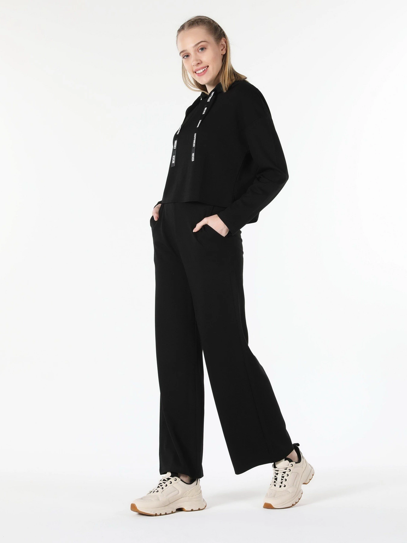 Брюки Colin’s модель CL1058516BLK Брюки Colin’s модель CL1058516BLK Фото