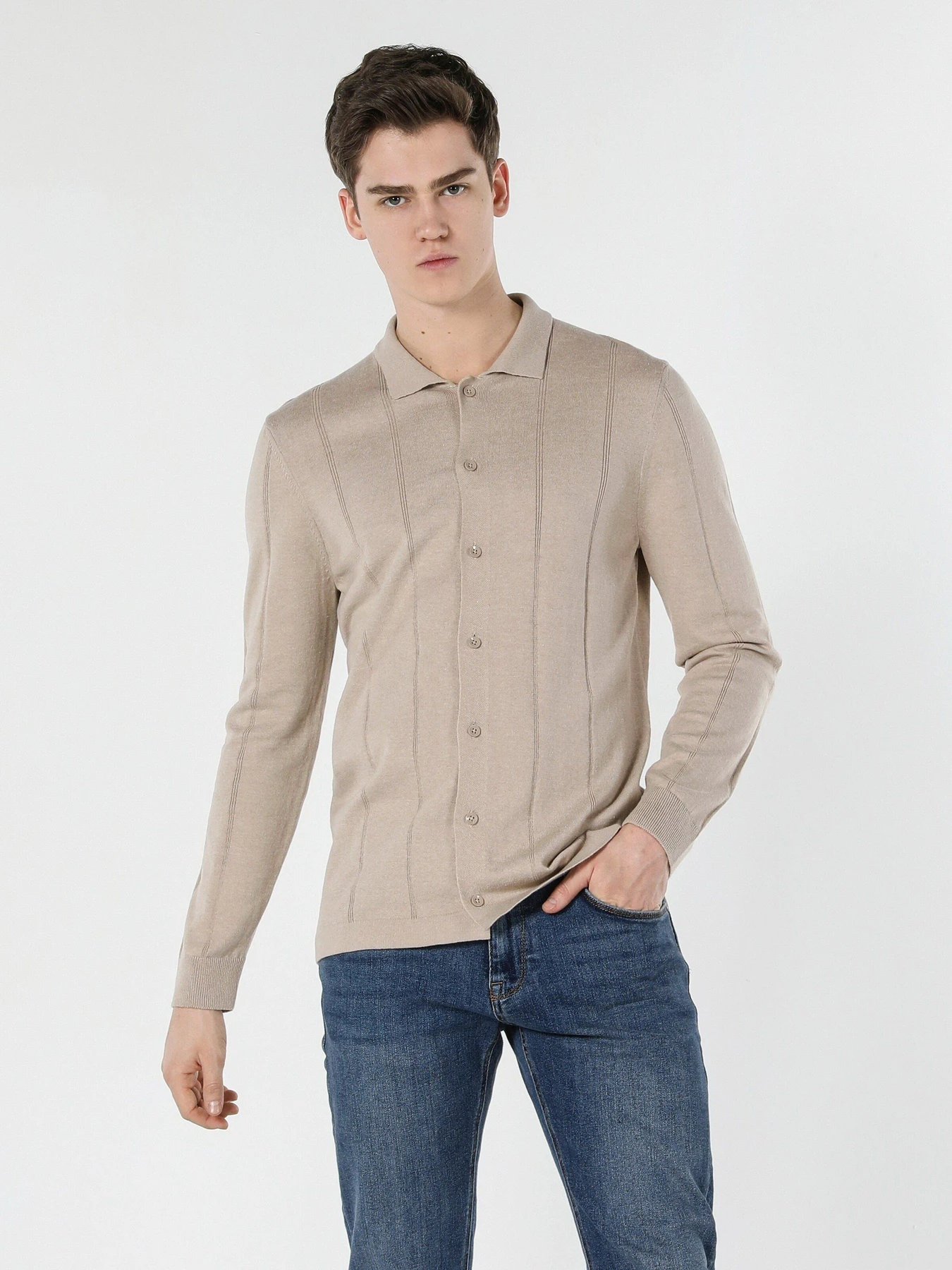 Светри та кардигани Colin’s модель CL1056906BEI Светри та кардигани Colin’s модель CL1056906BEI Фото