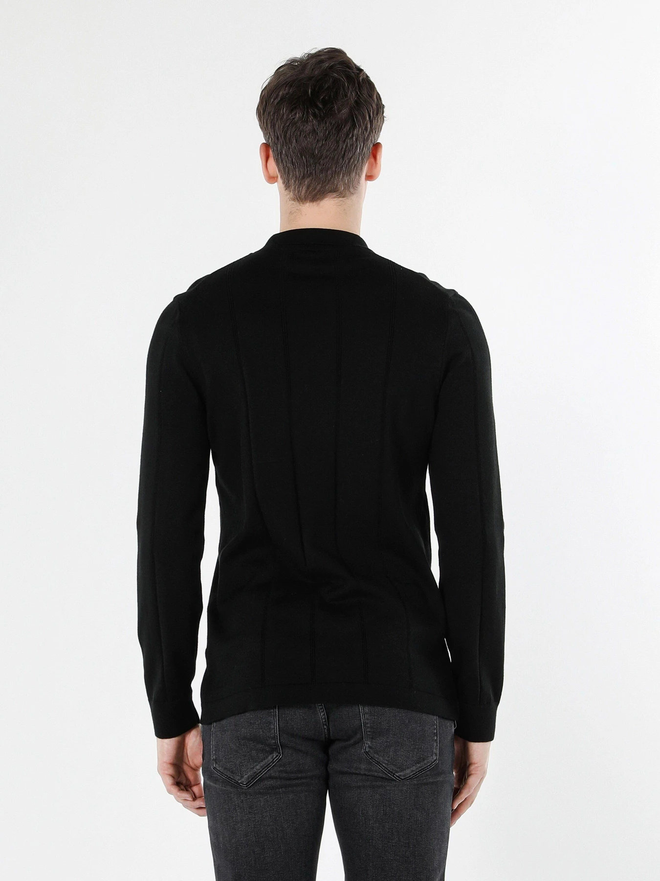 Светри та кардигани Colin’s модель CL1056906BLK Светри та кардигани Colin’s модель CL1056906BLK Фото