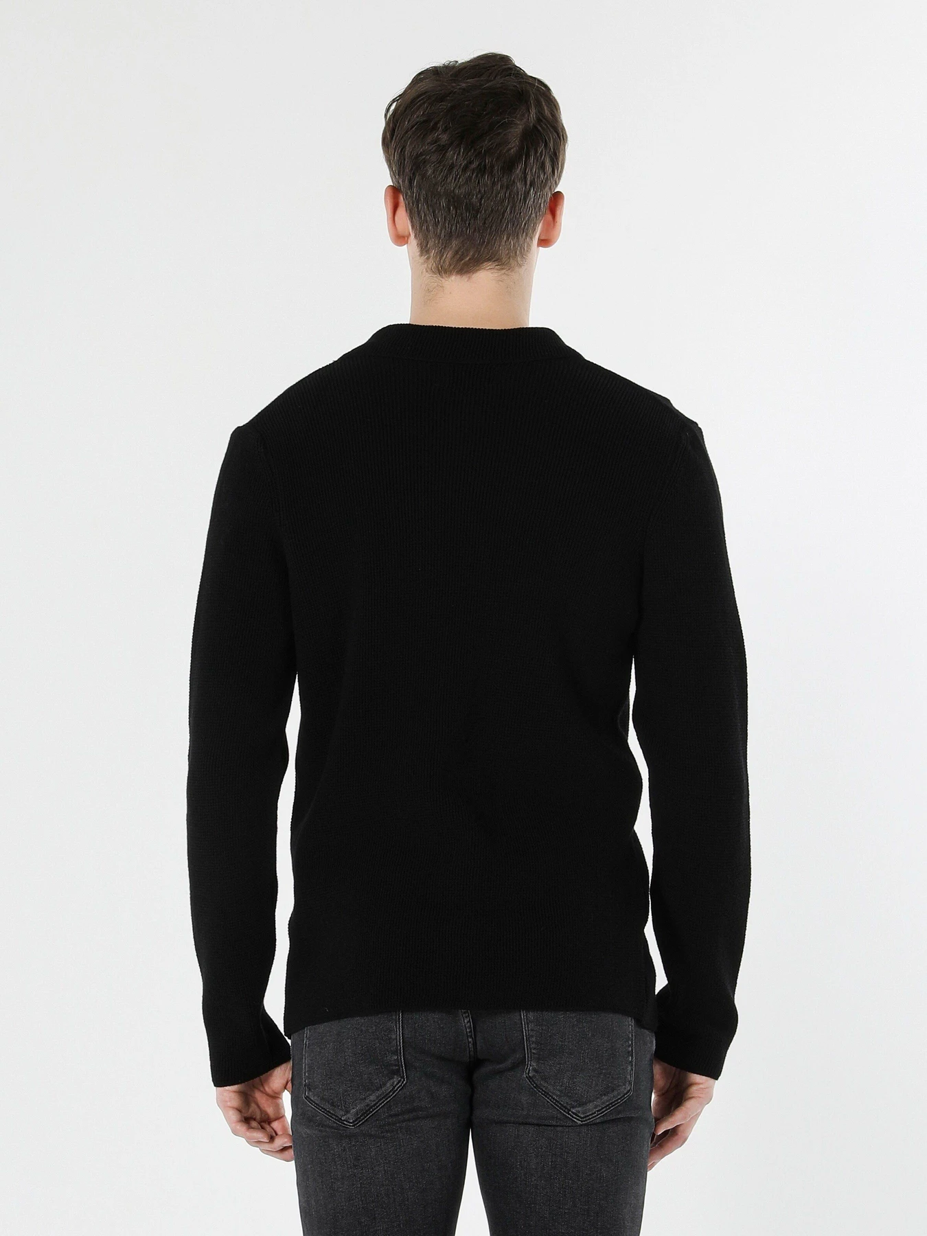 Светри та кардигани Colin’s модель CL1057167BLK Светри та кардигани Colin’s модель CL1057167BLK Фото
