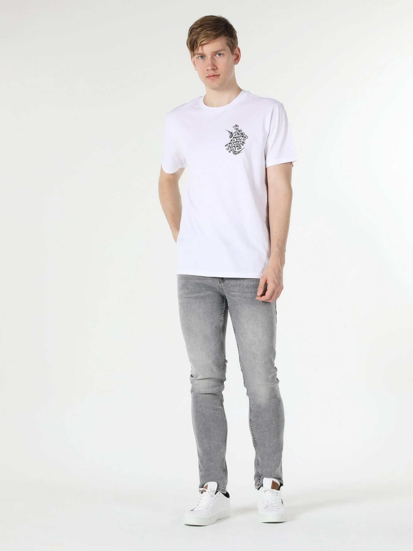 Футболки і поло Colin’s модель CL1057553WHT Футболки і поло Colin’s модель CL1057553WHT Фото