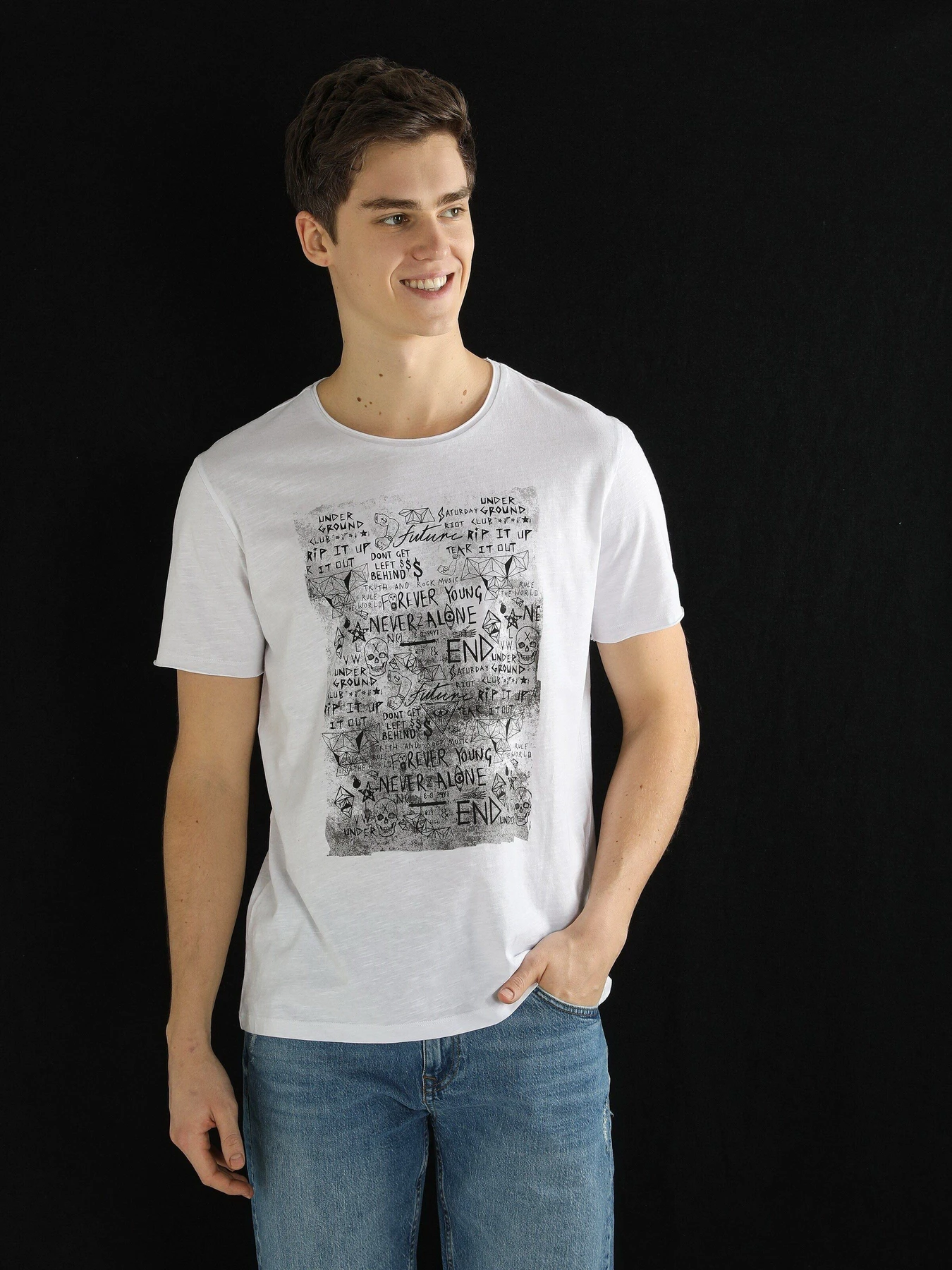 Футболки і поло Colin’s модель CL1057696WHT Футболки і поло Colin’s модель CL1057696WHT Фото