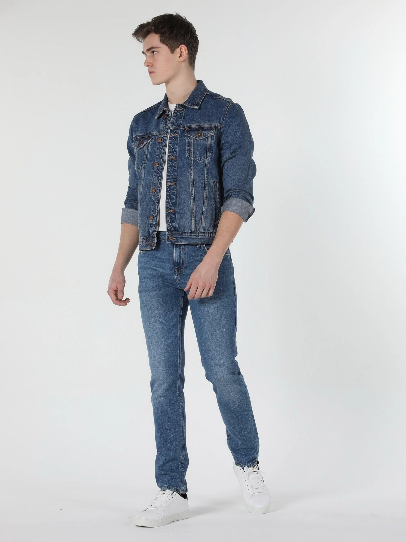 Куртки и дубленки Colin’s модель CL1058532DN09808 Куртки и дубленки Colin’s модель CL1058532DN09808 Фото