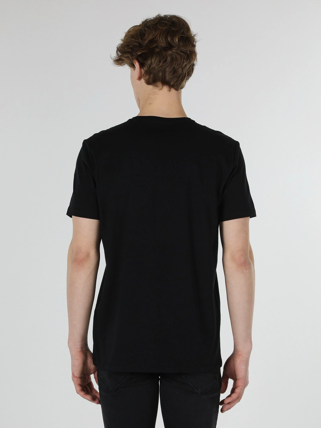 Футболки і поло Colin’s модель CL1058845BLK Футболки і поло Colin’s модель CL1058845BLK Фото