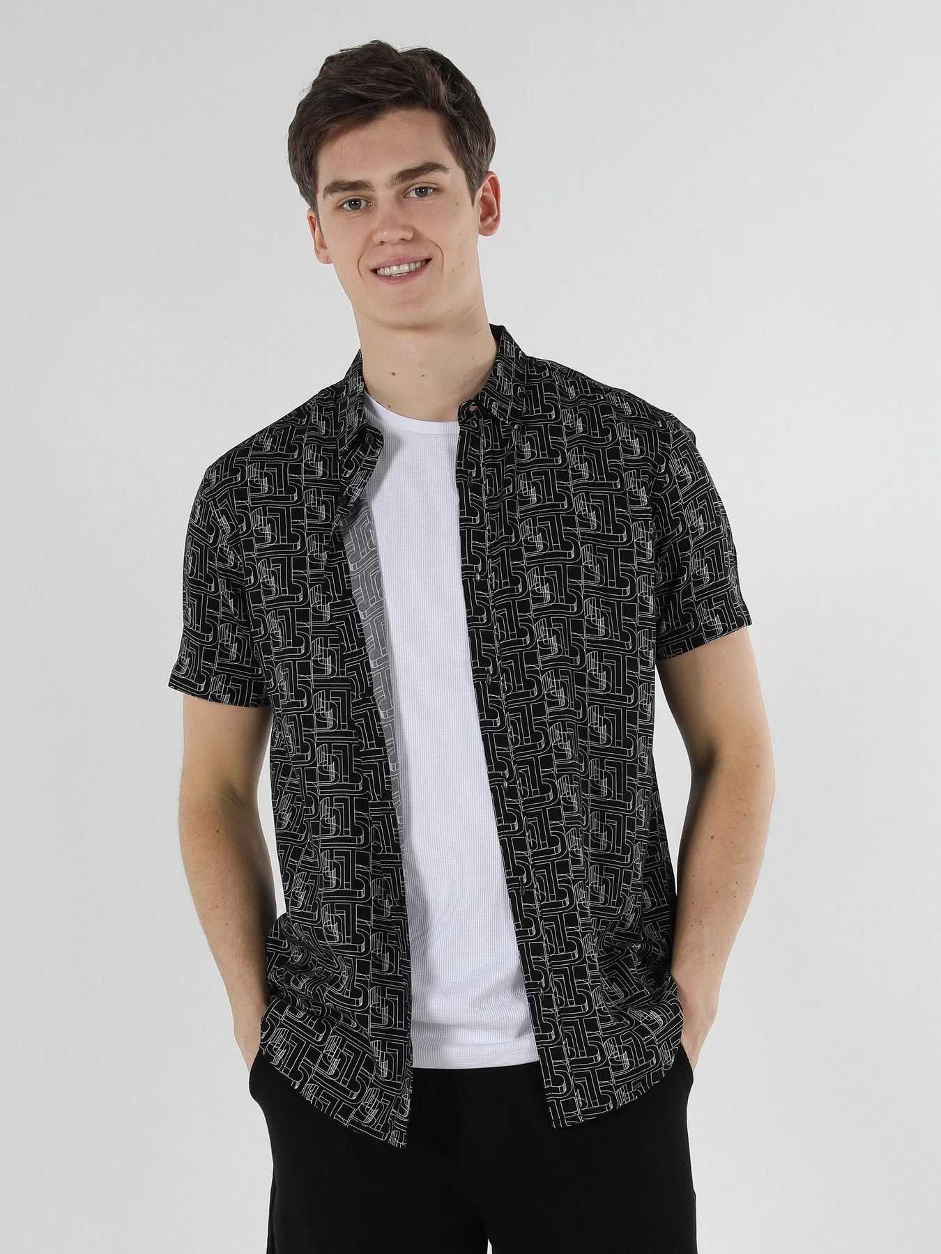 Рубашки Colin’s модель CL1058966BLK Фото
