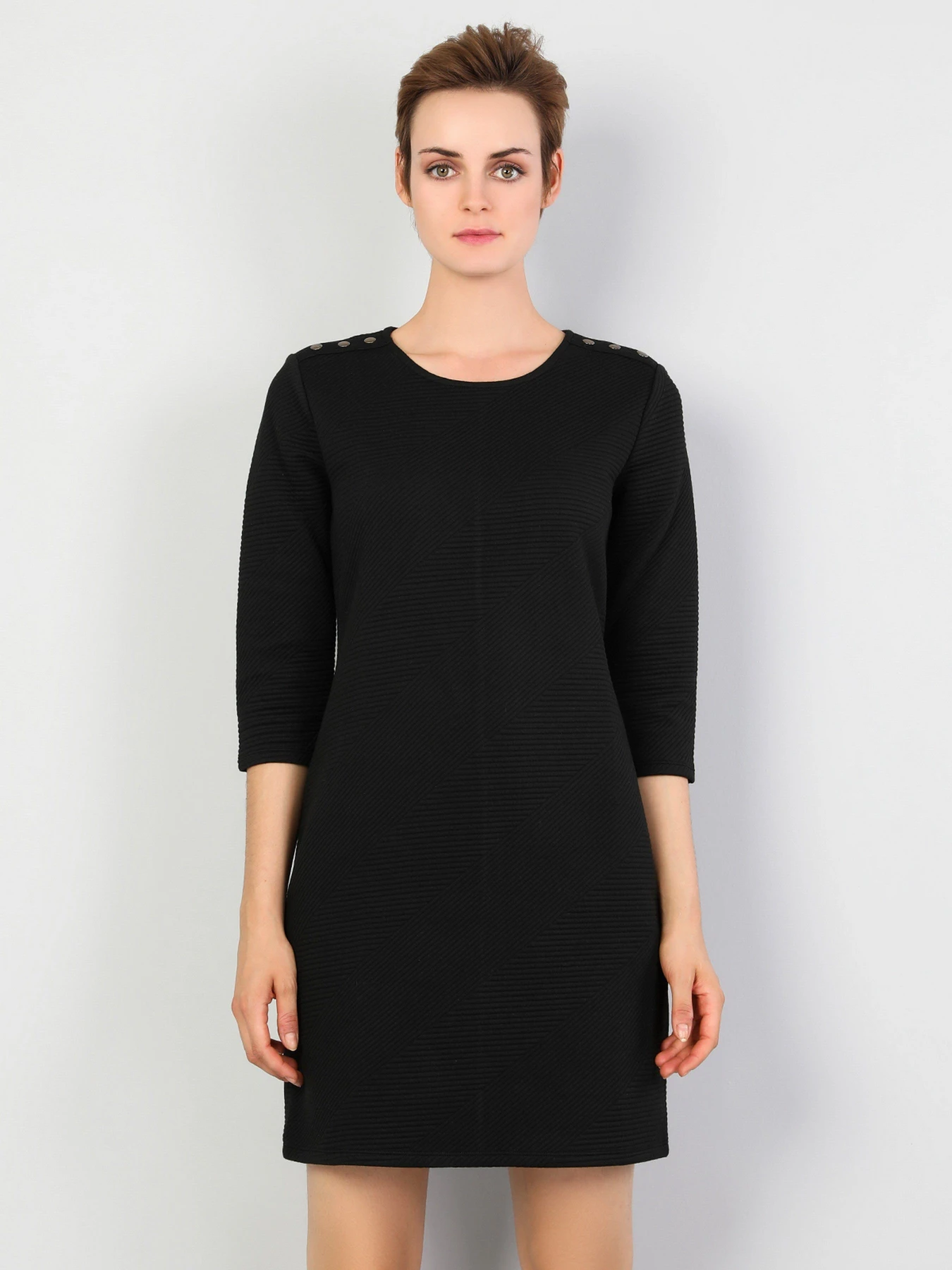 Платья Colin’s модель CL1047106BLK Платья Colin’s модель CL1047106BLK Фото