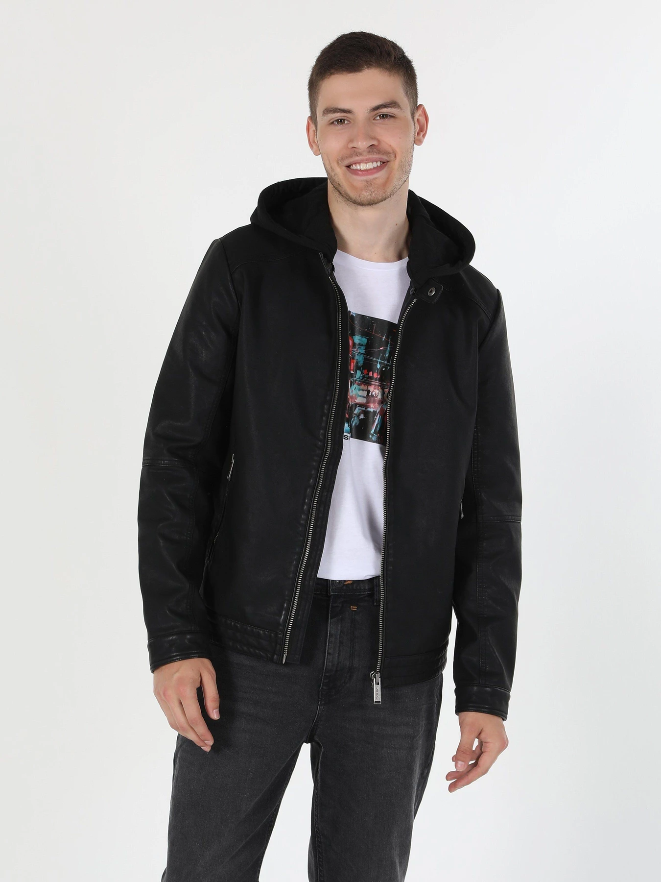 Куртки и дубленки Colin’s модель CL1054817BLK Фото