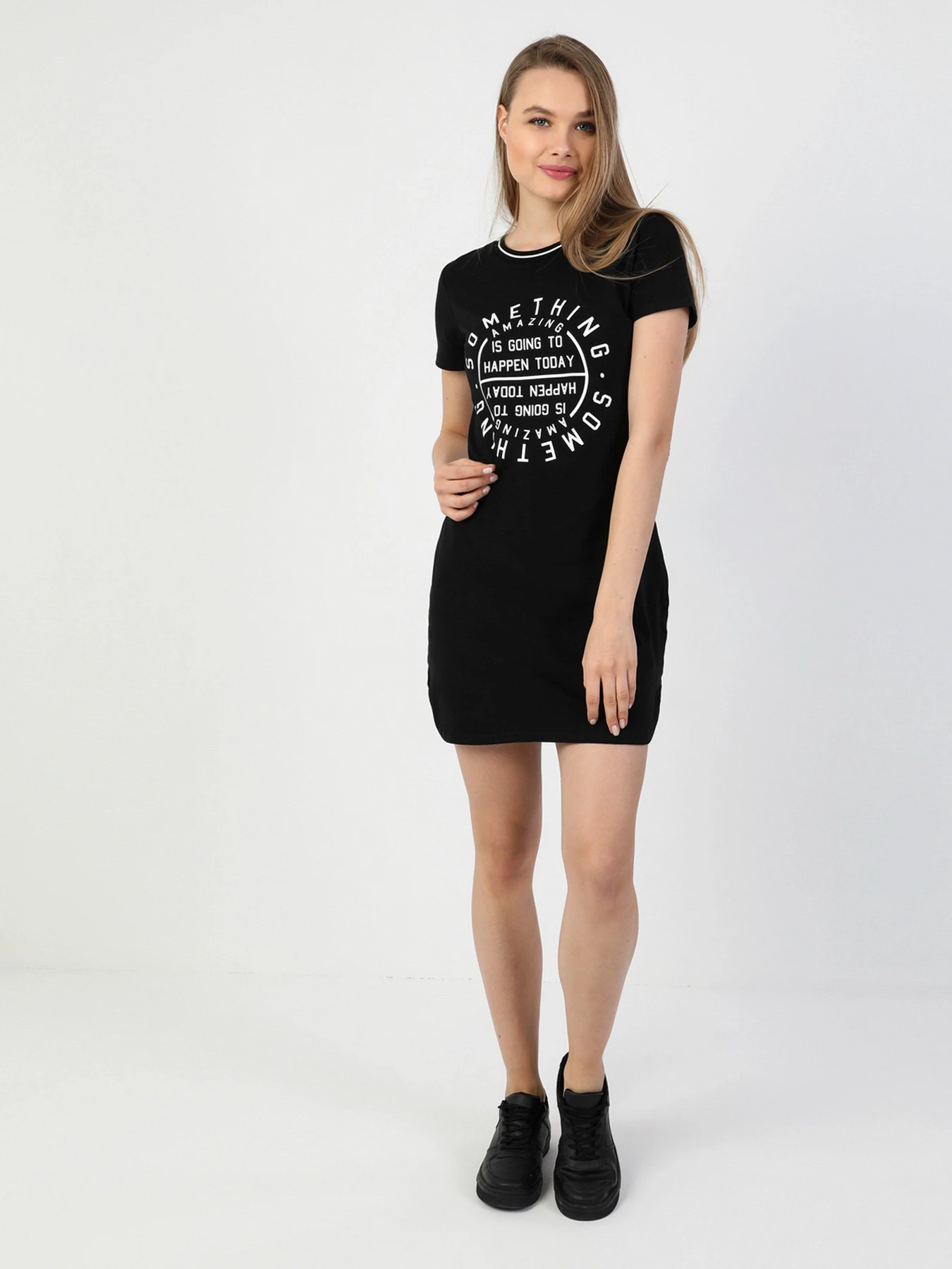 Сукні Colin’s модель CL1049199BLK Сукні Colin’s модель CL1049199BLK Фото