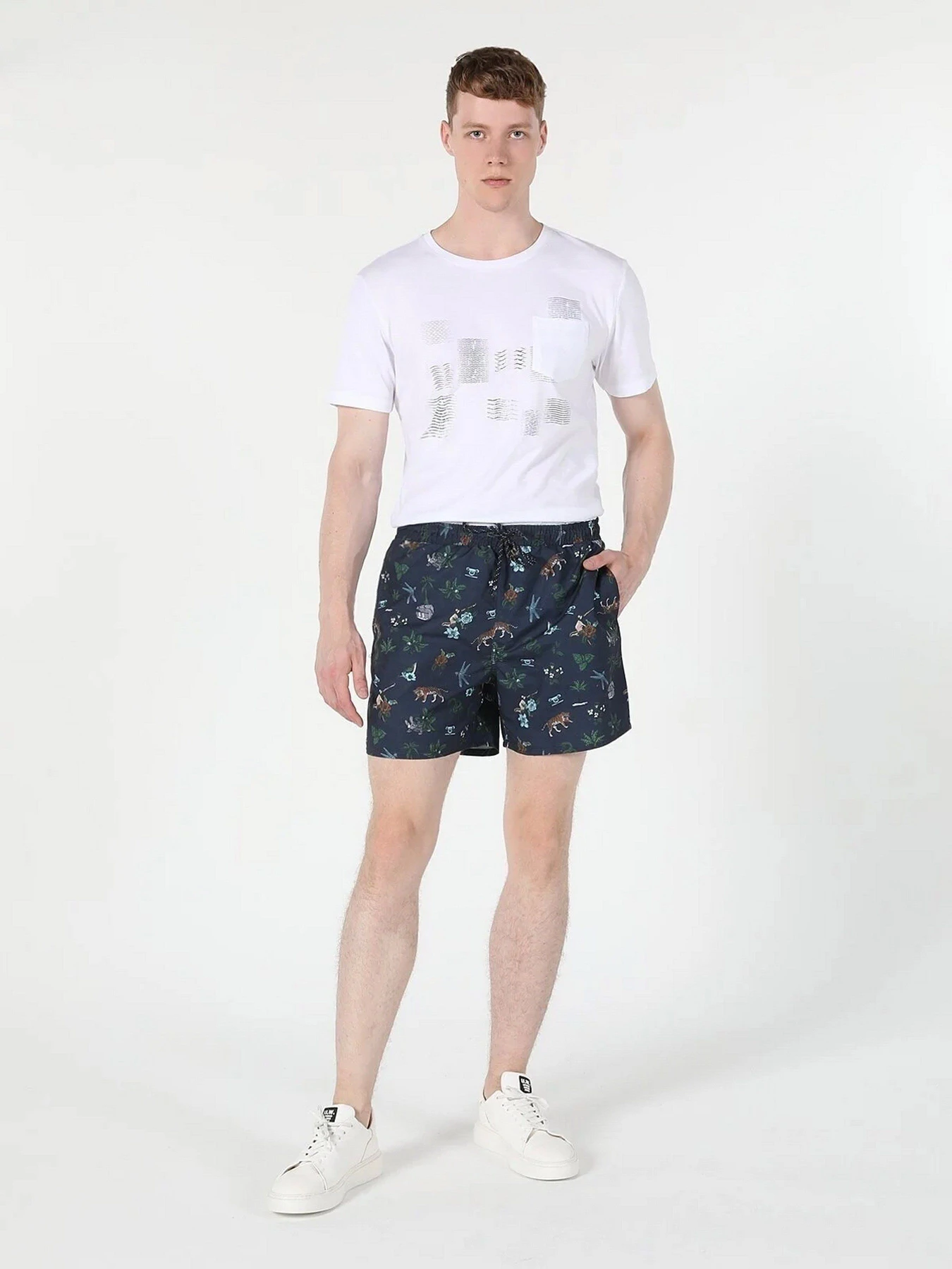 Одежда для пляжа Colin’s модель CL1059365NAV Одежда для пляжа Colin’s модель CL1059365NAV Фото