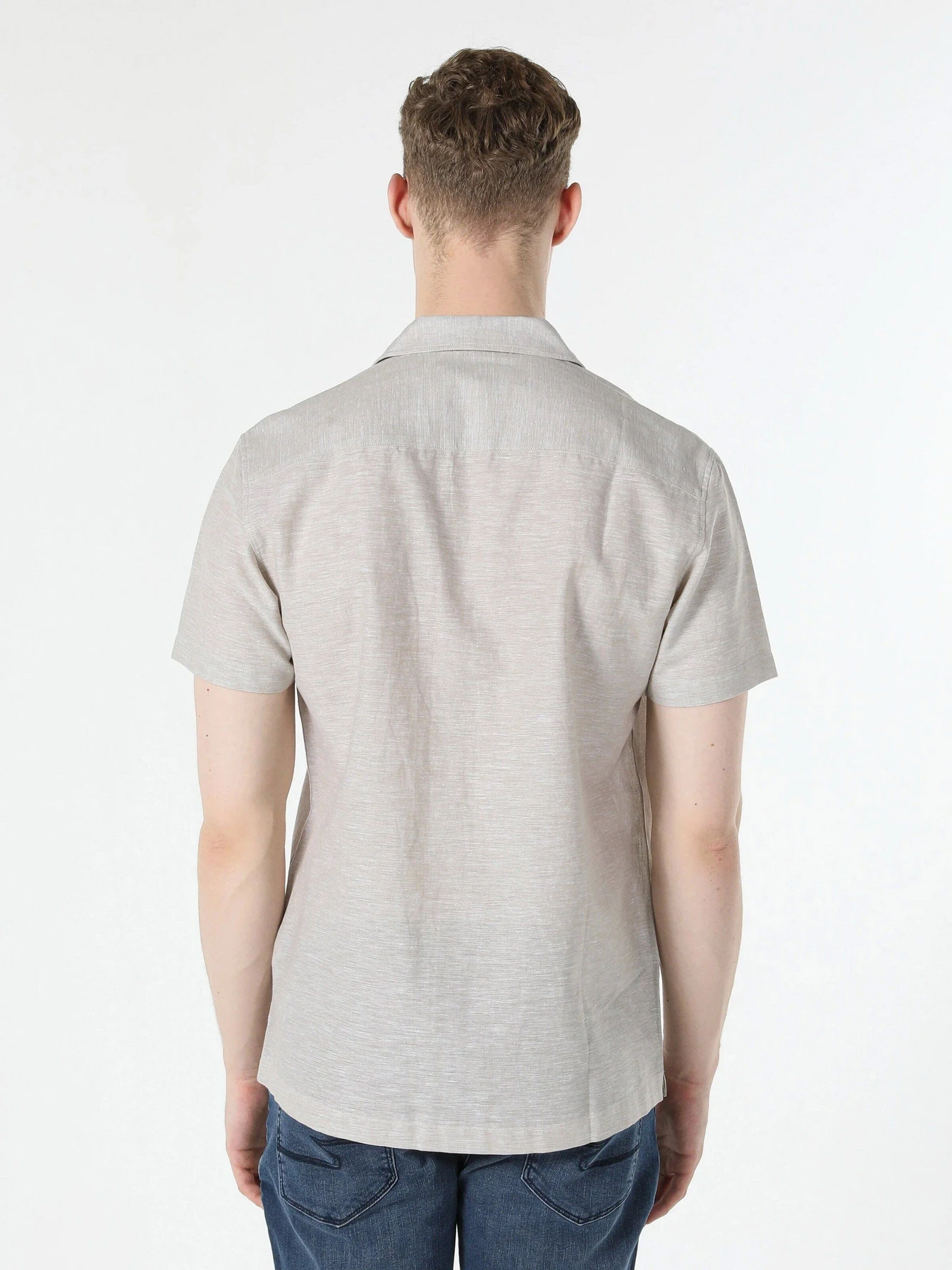 Рубашки Colin’s модель CL1048299BEI Рубашки Colin’s модель CL1048299BEI Фото