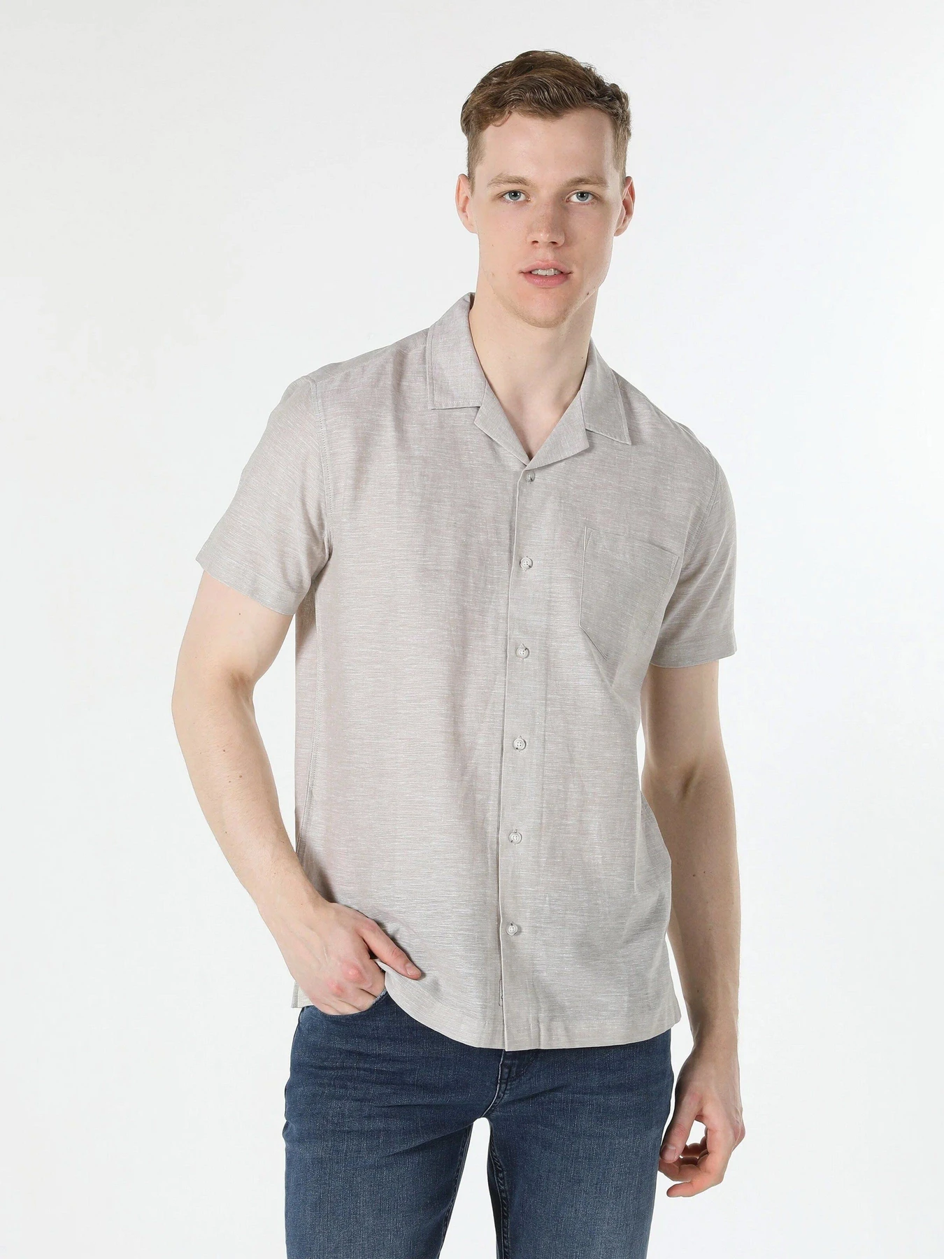 Рубашки Colin’s модель CL1048299BEI Рубашки Colin’s модель CL1048299BEI Фото
