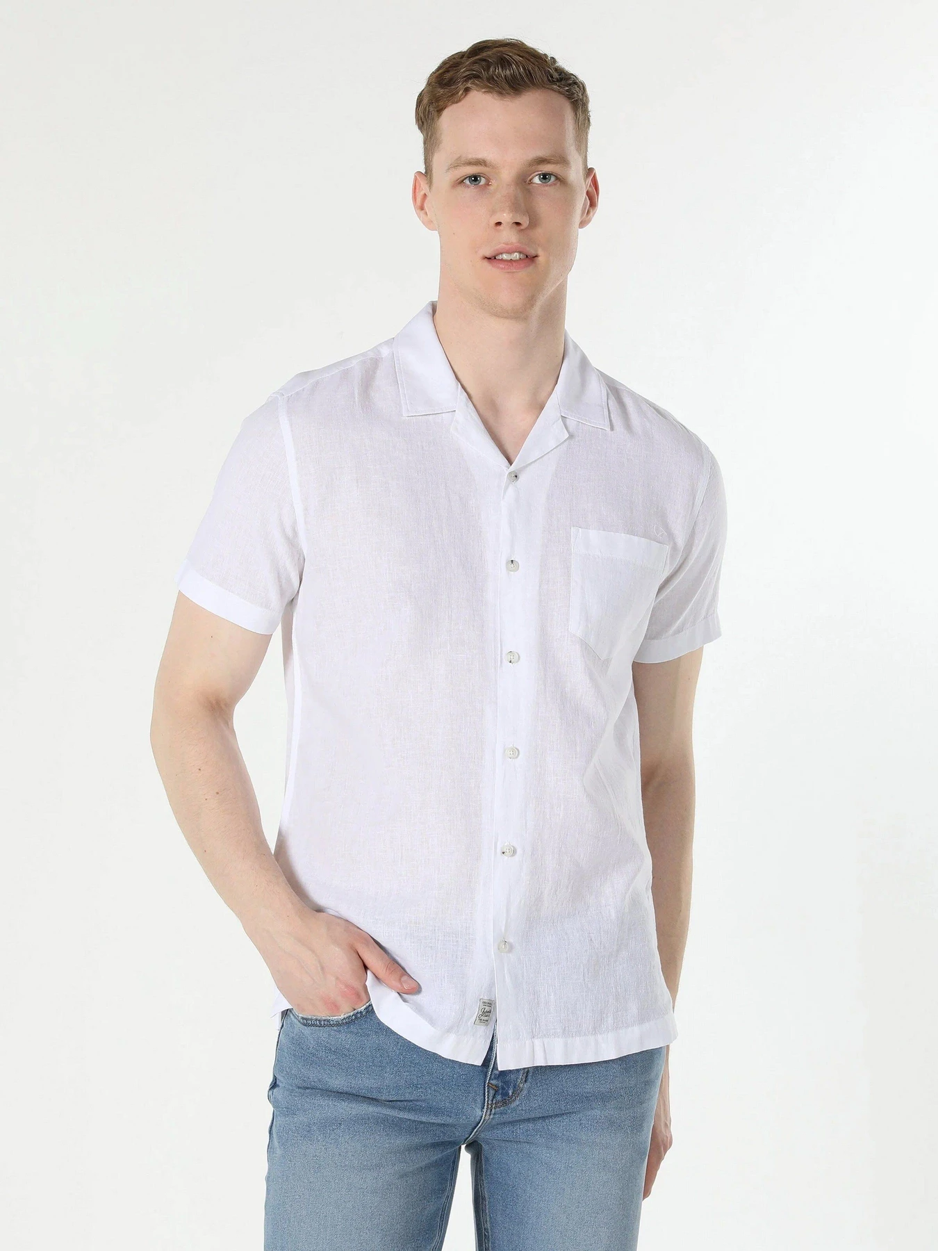 Рубашки Colin’s модель CL1048299WHT Рубашки Colin’s модель CL1048299WHT Фото