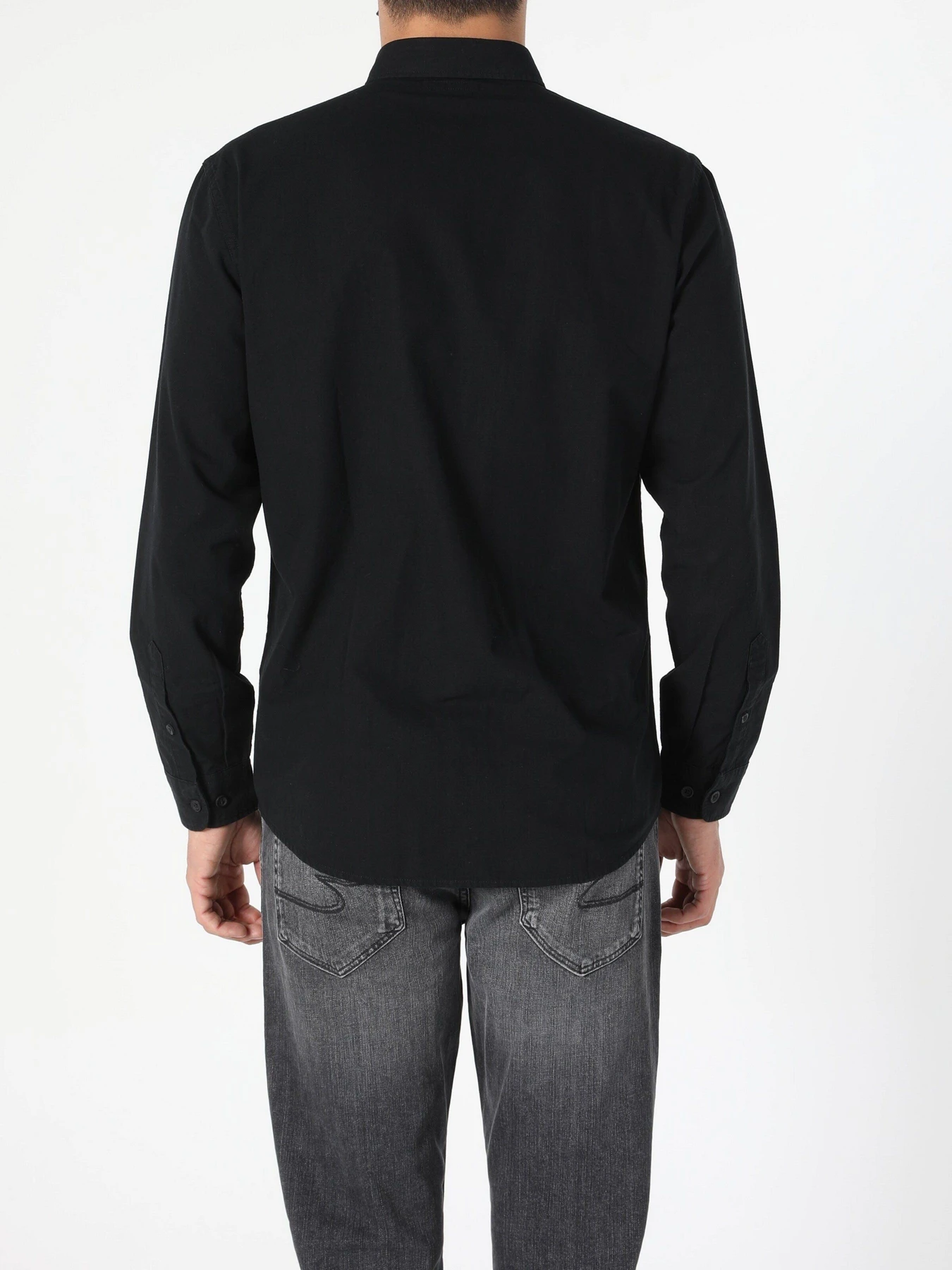 Рубашки Colin’s модель CL1055648BLK Рубашки Colin’s модель CL1055648BLK Фото