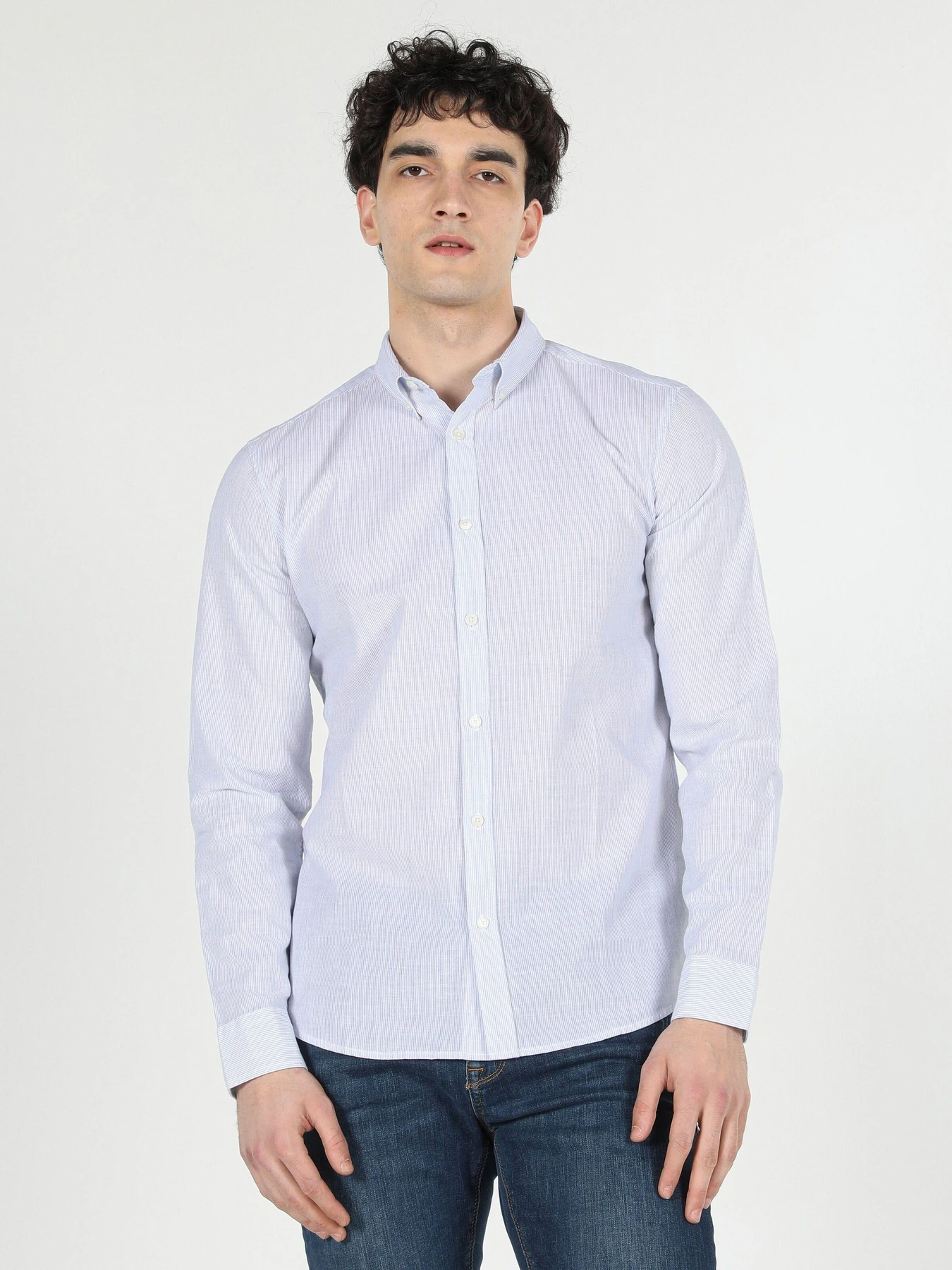 Рубашки Colin’s модель CL1057801BLE Рубашки Colin’s модель CL1057801BLE Фото