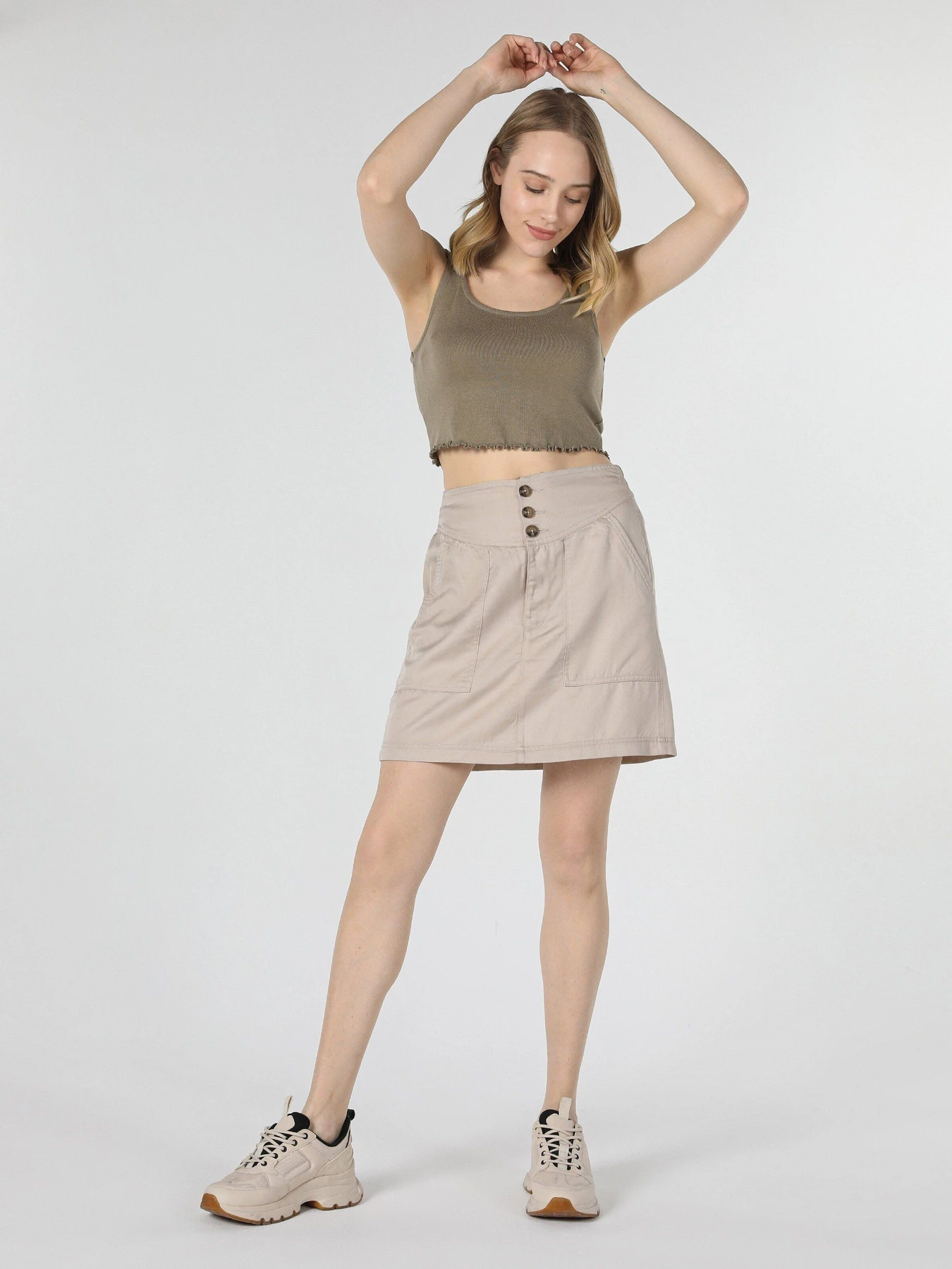 Юбки Colin’s модель CL1058885BEI Юбки Colin’s модель CL1058885BEI Фото