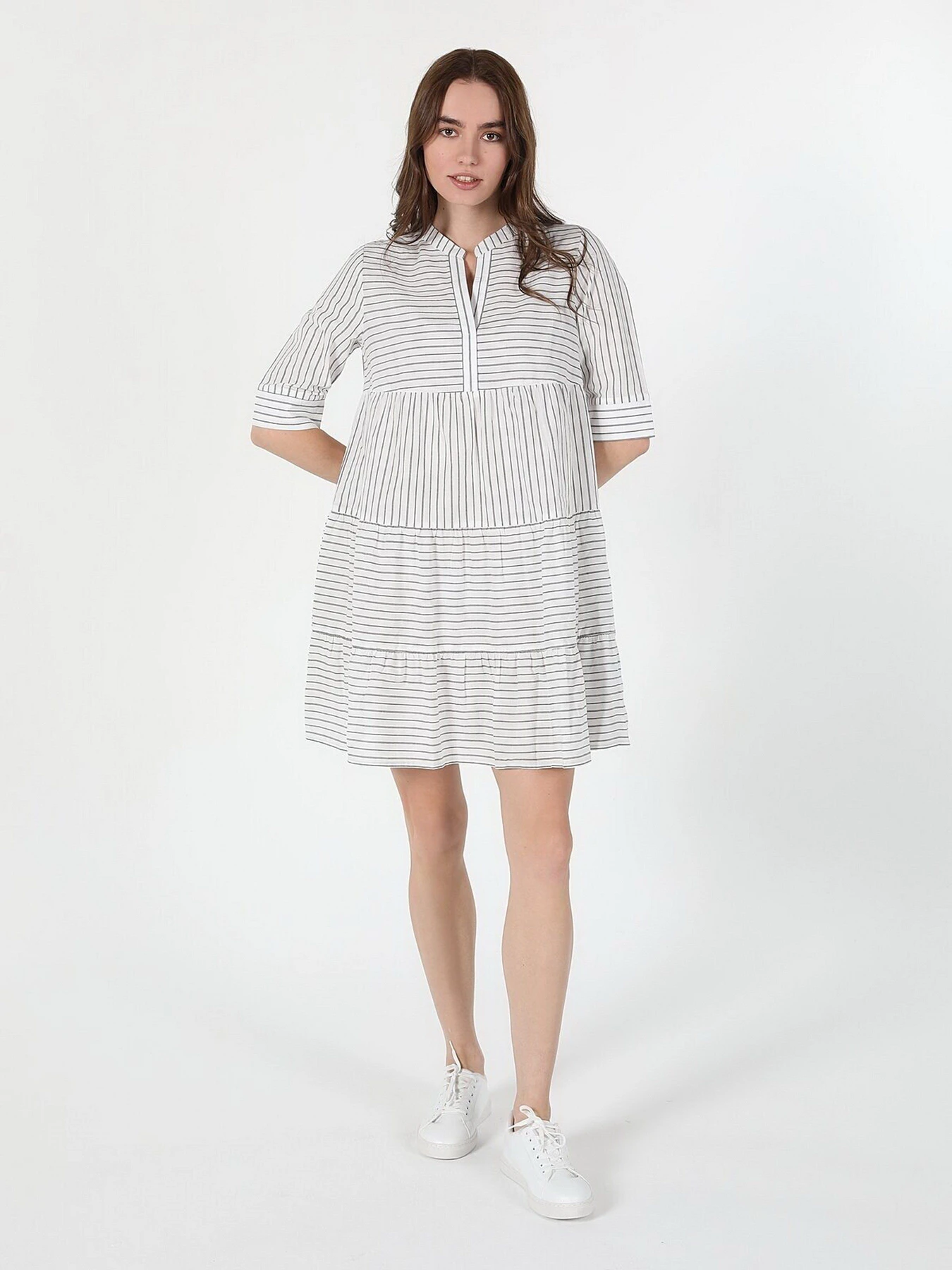 Платья Colin’s модель CL1058865WHT Фото