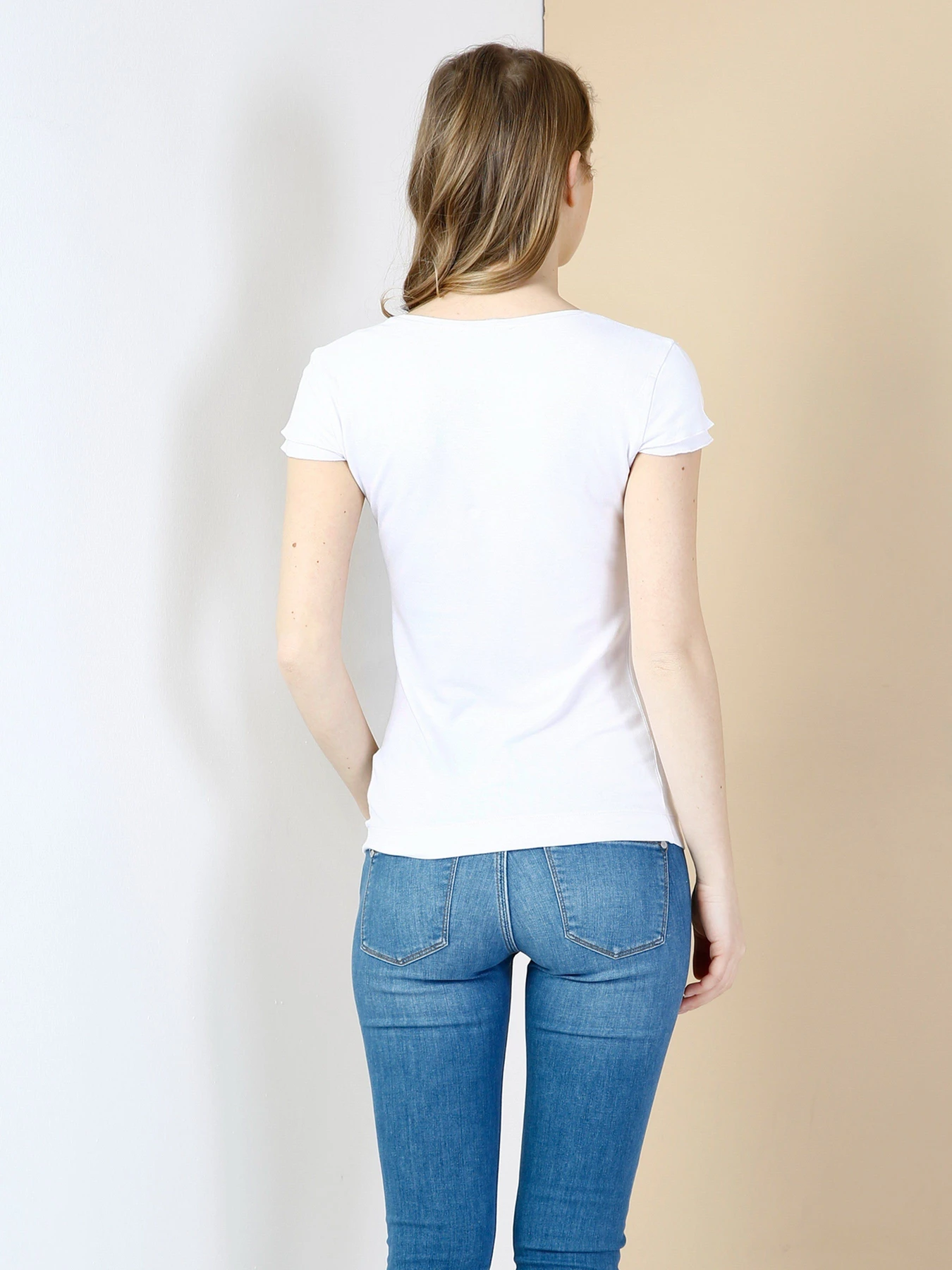 Футболки і поло Colin’s модель CL1032977WHT Футболки і поло Colin’s модель CL1032977WHT Фото