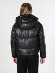 Куртки и дубленки Colin’s модель CL1060237BLK Фото