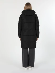 Куртки та дублянки Colin’s модель CL1060243BLK Фото