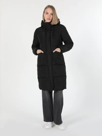 Куртки та дублянки Colin’s модель CL1060243BLK Фото