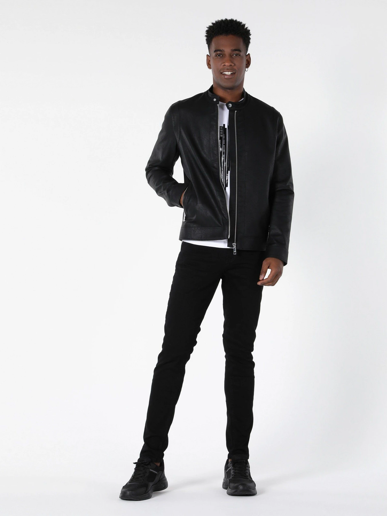 Куртки та дублянки Colin’s модель CL1050095BLK Куртки та дублянки Colin’s модель CL1050095BLK Фото