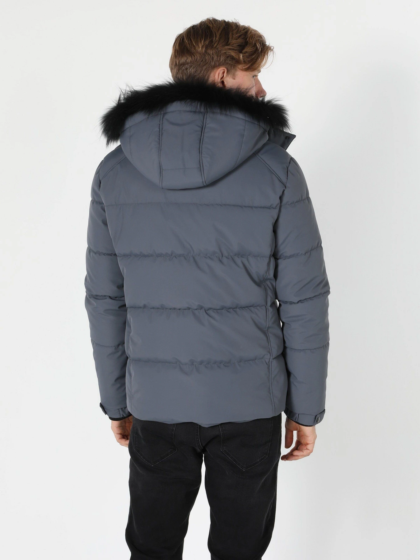 Куртки и дубленки Colin’s модель CL1055714GRA Куртки и дубленки Colin’s модель CL1055714GRA Фото