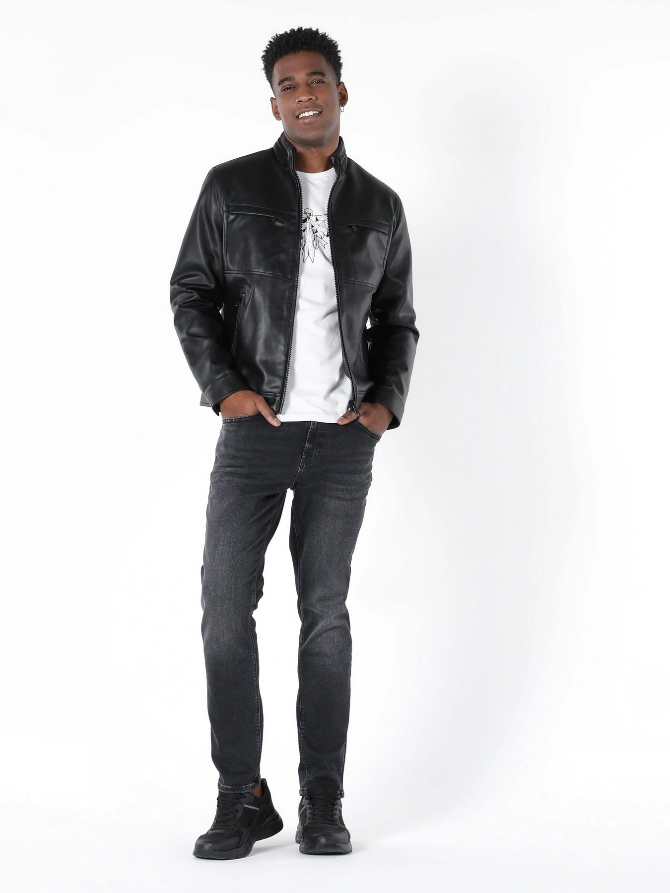 Куртки и дубленки Colin’s модель CL1056687BLK Куртки и дубленки Colin’s модель CL1056687BLK Фото