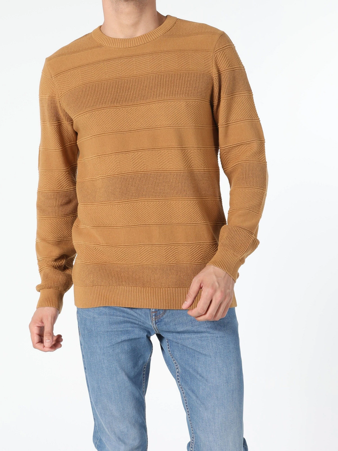 Светри та кардигани Colin’s модель CL1055241YLS Светри та кардигани Colin’s модель CL1055241YLS Фото