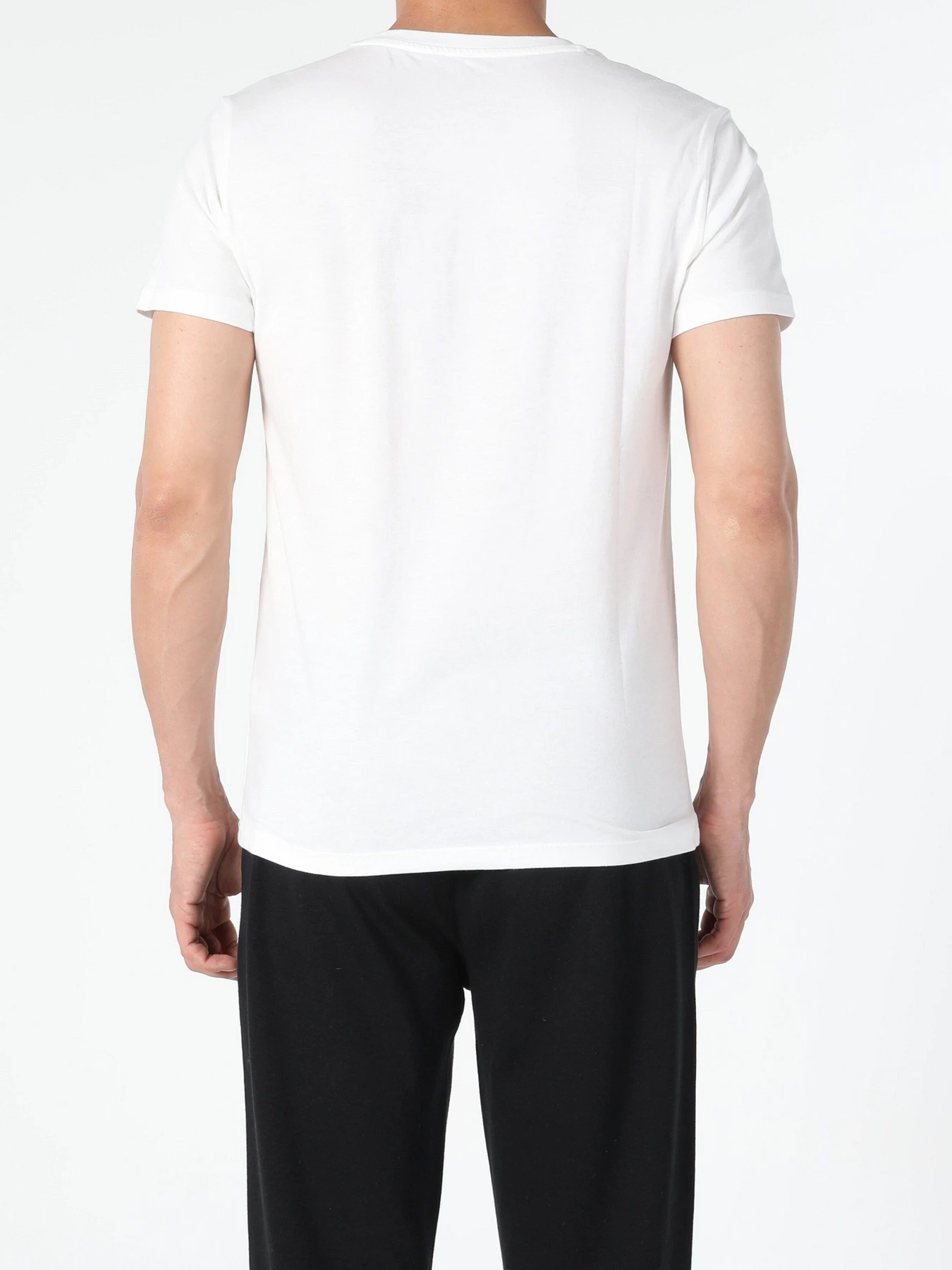 Футболки и поло Colin’s модель CL1054861WHT Футболки и поло Colin’s модель CL1054861WHT Фото