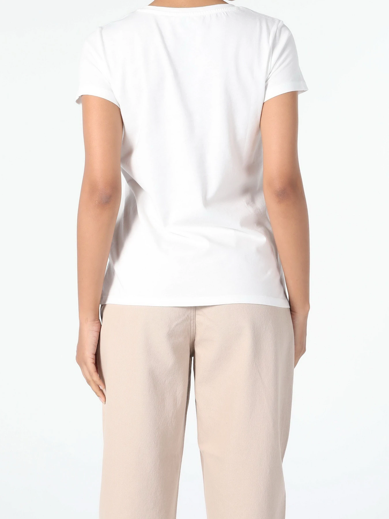 Футболки и поло Colin’s модель CL1055103OFW Футболки и поло Colin’s модель CL1055103OFW Фото