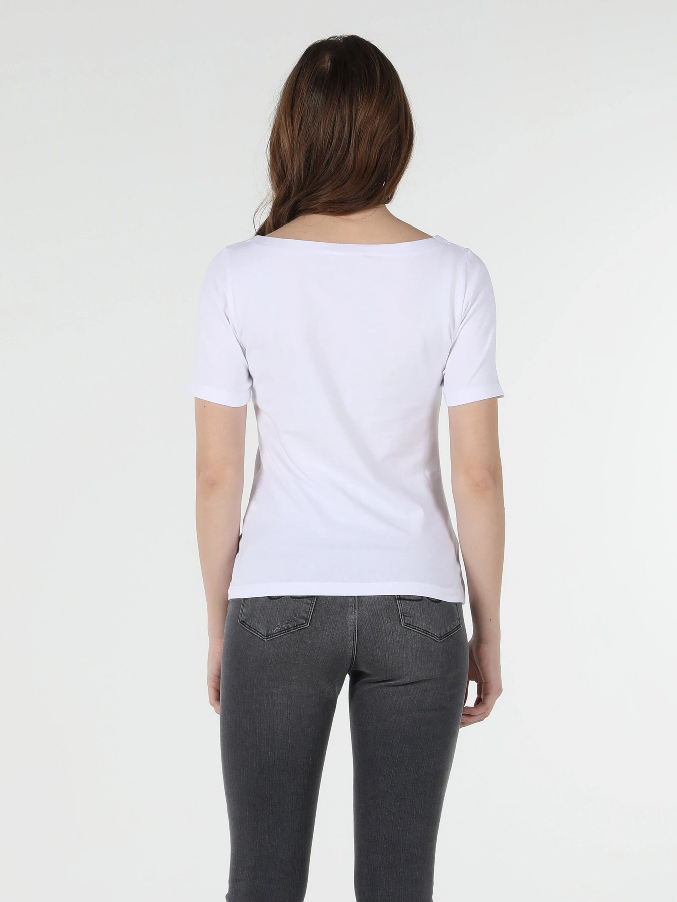 Футболки і поло Colin’s модель CL1058493WHT Футболки і поло Colin’s модель CL1058493WHT Фото