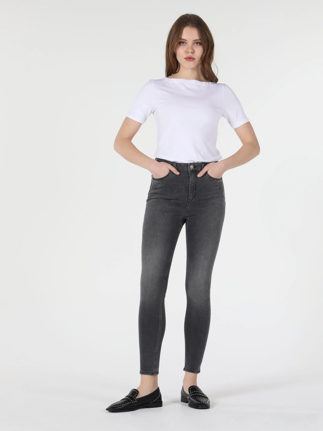 Футболки і поло Colin’s модель CL1058493WHT Футболки і поло Colin’s модель CL1058493WHT Фото