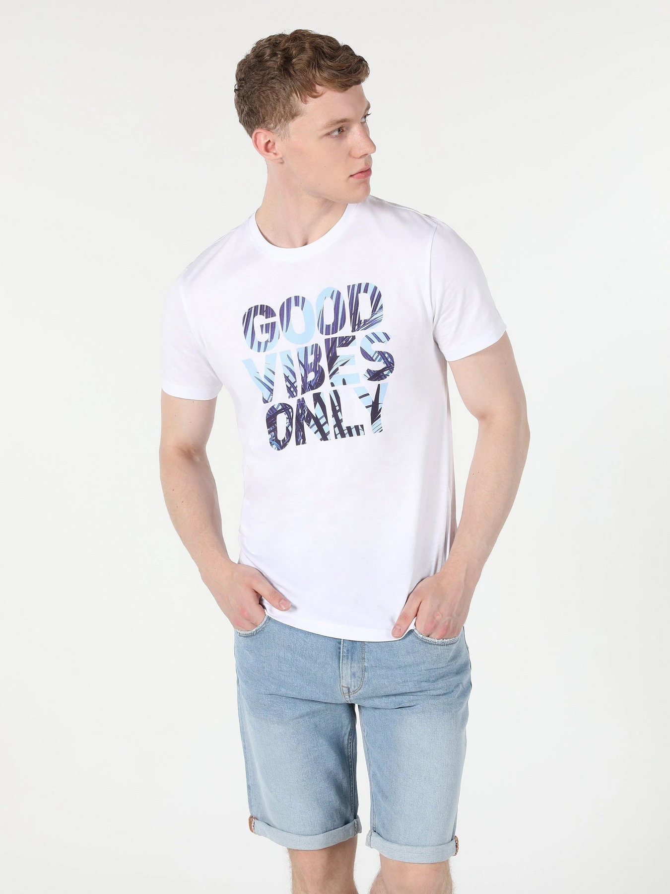 Футболки и поло Colin’s модель CL1058715WHT Футболки и поло Colin’s модель CL1058715WHT Фото