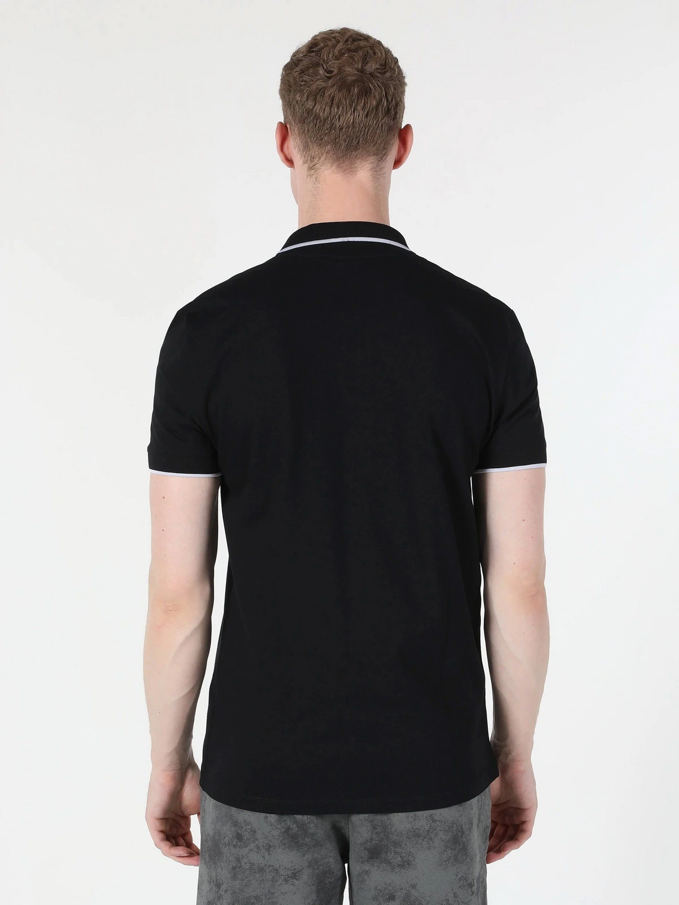 Футболки і поло Colin’s модель CL1059561BLK Футболки і поло Colin’s модель CL1059561BLK Фото