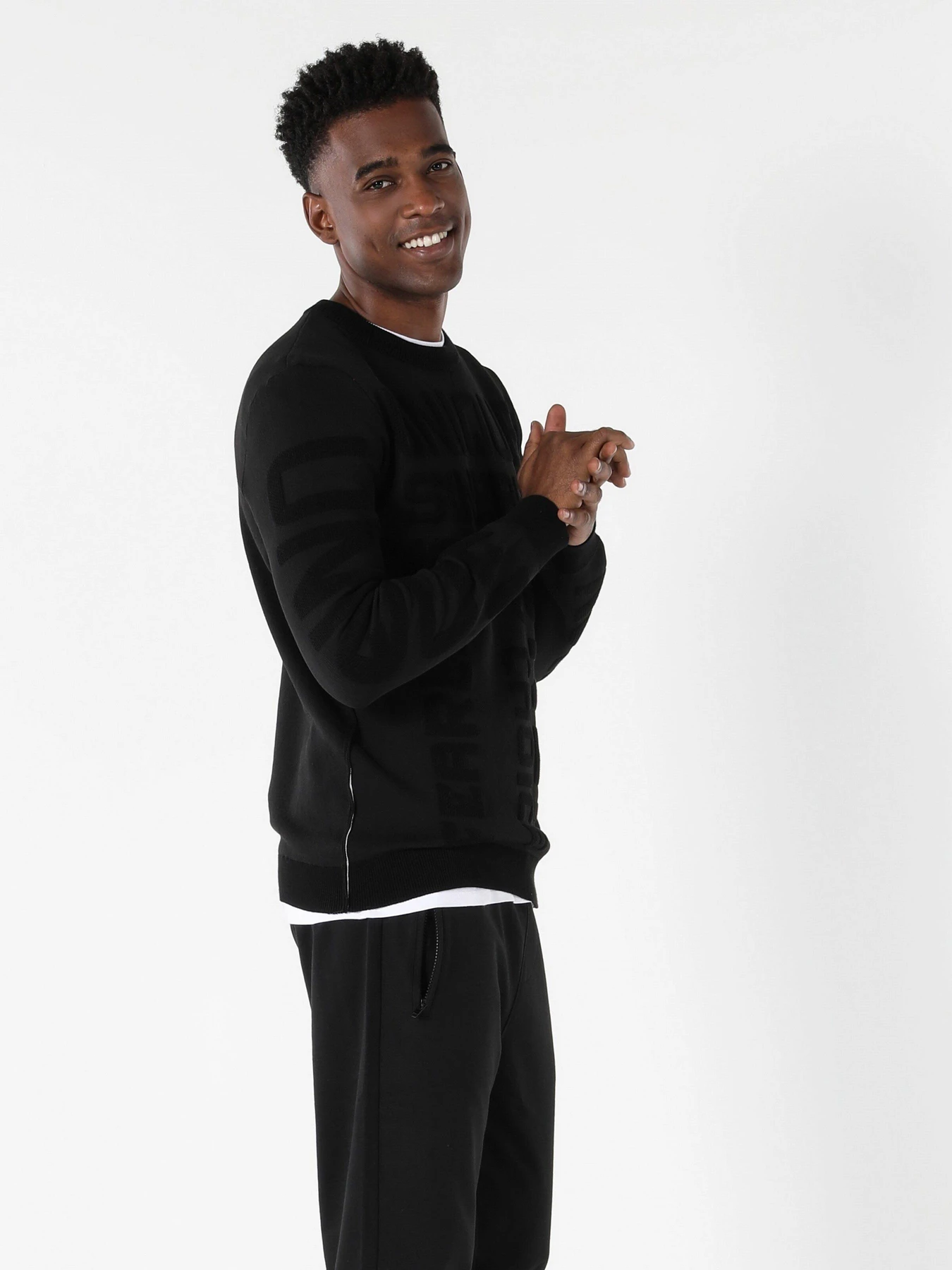Свитры и кардиганы Colin’s модель CL1056649BLK Свитры и кардиганы Colin’s модель CL1056649BLK Фото
